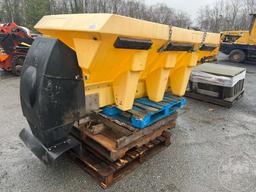 SAND SPREADER