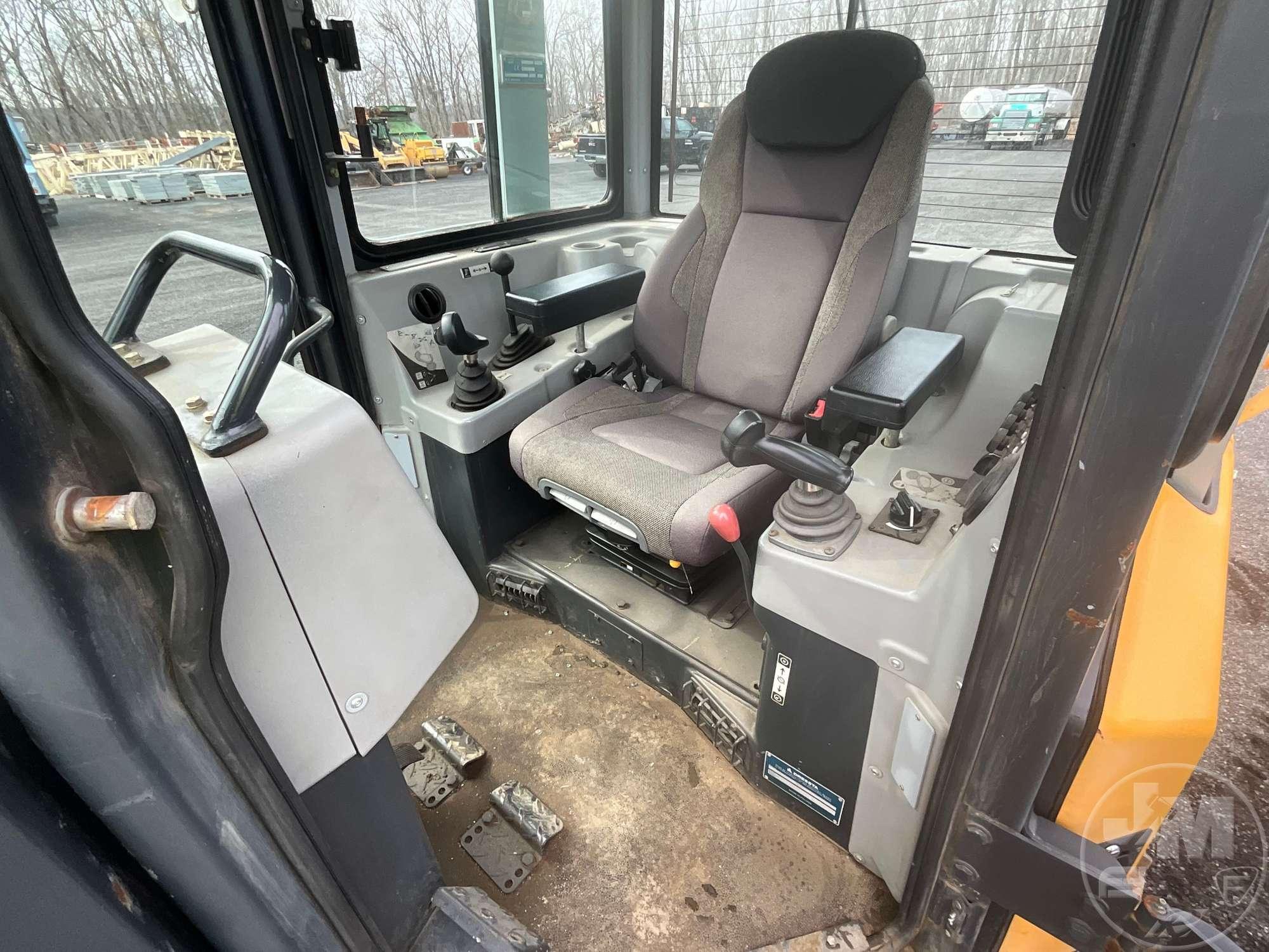 2019 DRESSTA TD8S CRAWLER TRACTOR SN: D5595