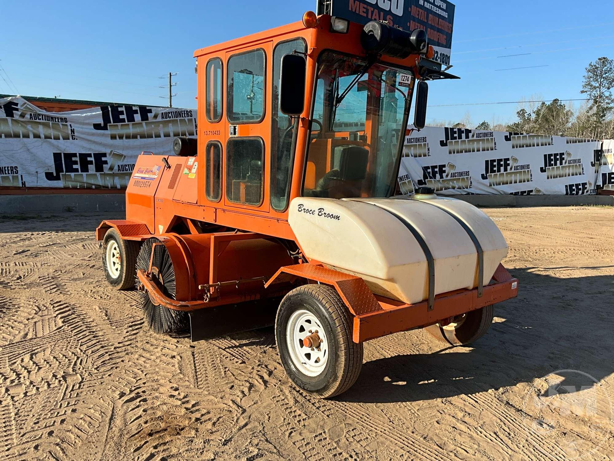 2016 BROCE CRT350 SN: 409927 BROOM TRACTOR