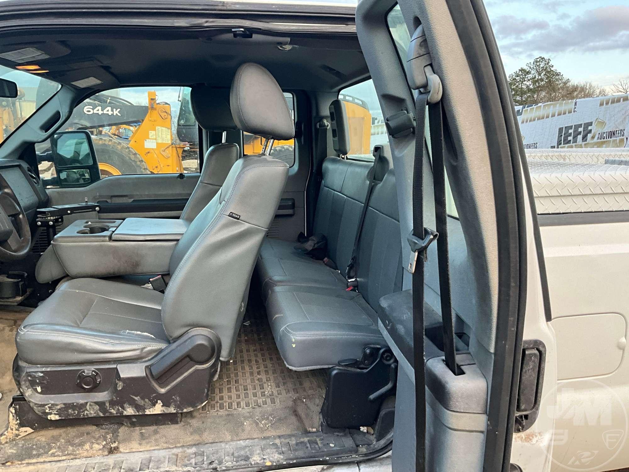 2014 FORD F-250 EXTENDED CAB 4X2 PICKUP VIN: 1FT7X2A66EEB68874