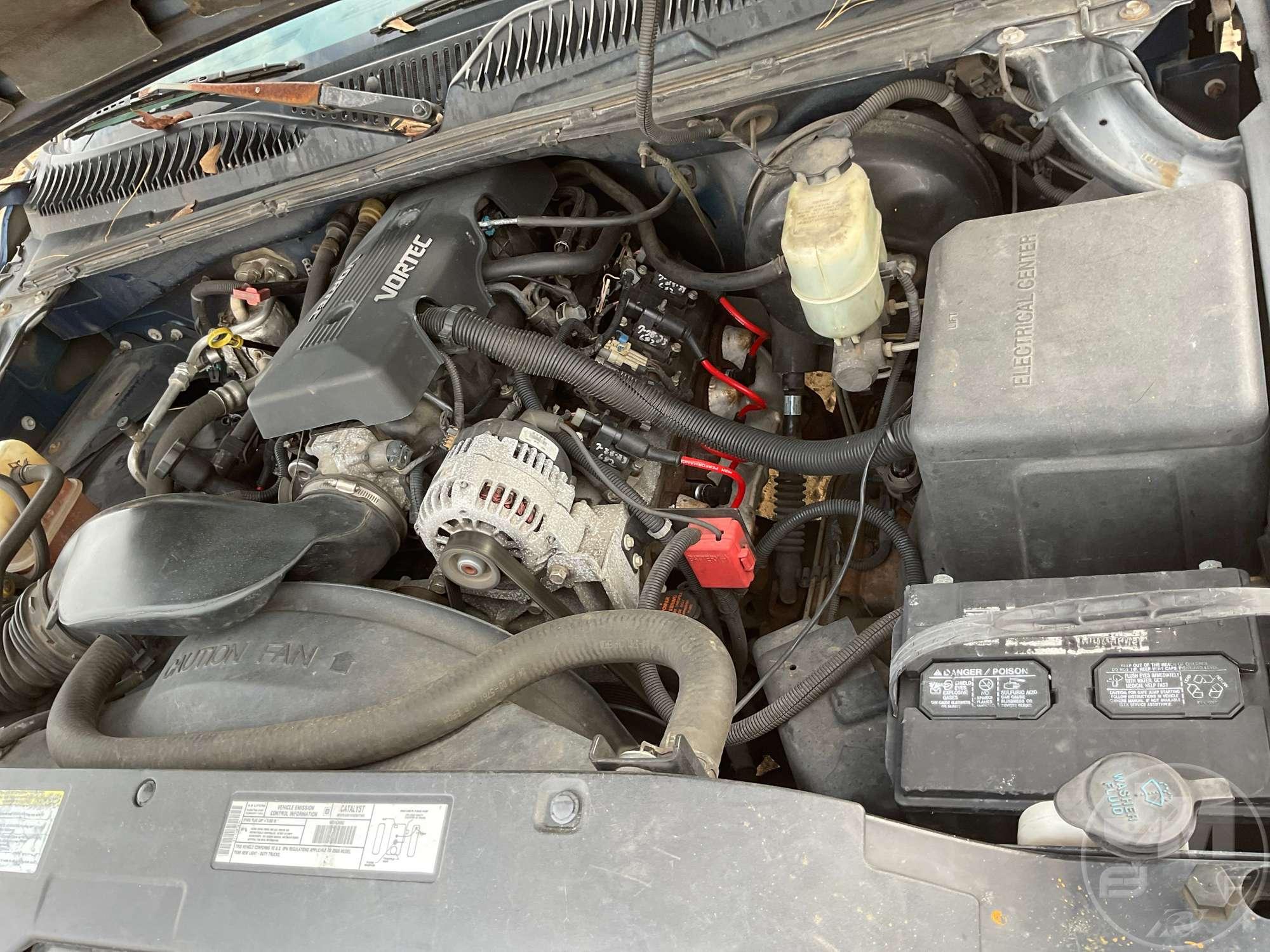 2000 CHEVROLET SILVERADO 1500 EXTENDED CAB 4X2 PICKUP VIN: 2GCEC19V3Y1360767