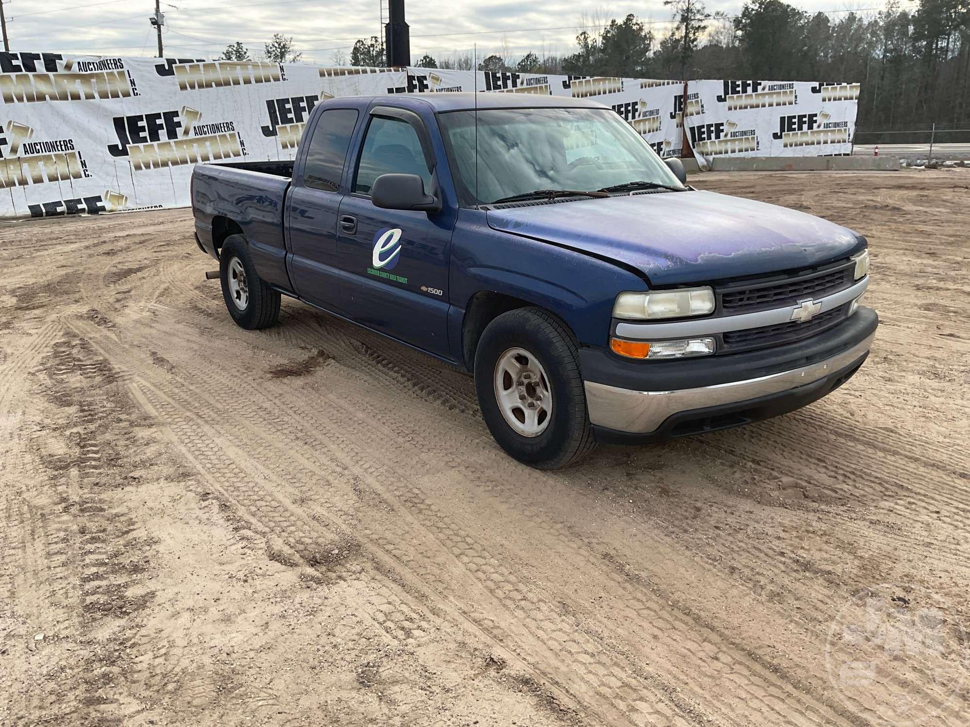 2000 CHEVROLET SILVERADO 1500 EXTENDED CAB 4X2 PICKUP VIN: 2GCEC19V3Y1360767