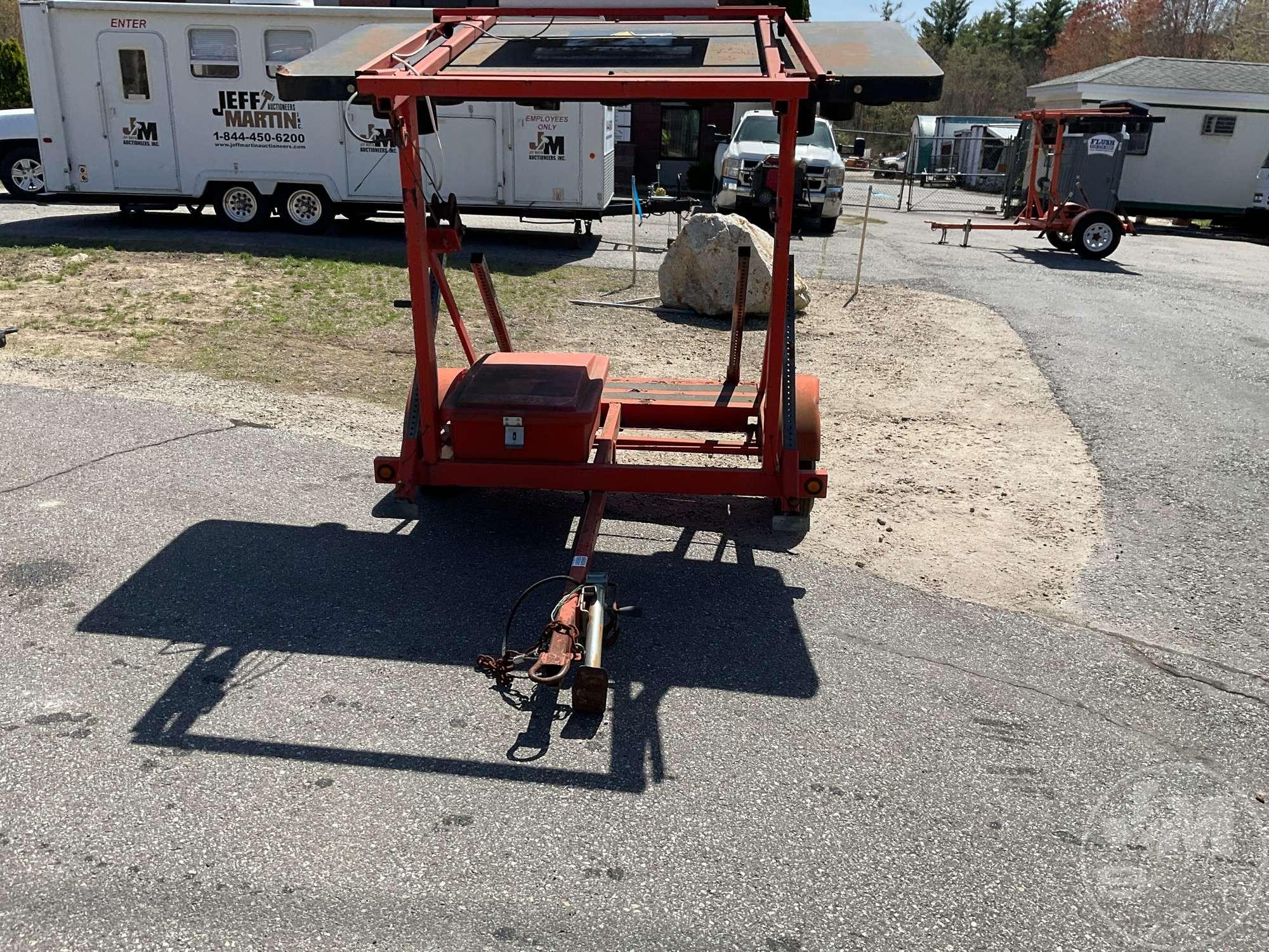 1990 ARROW BOARD