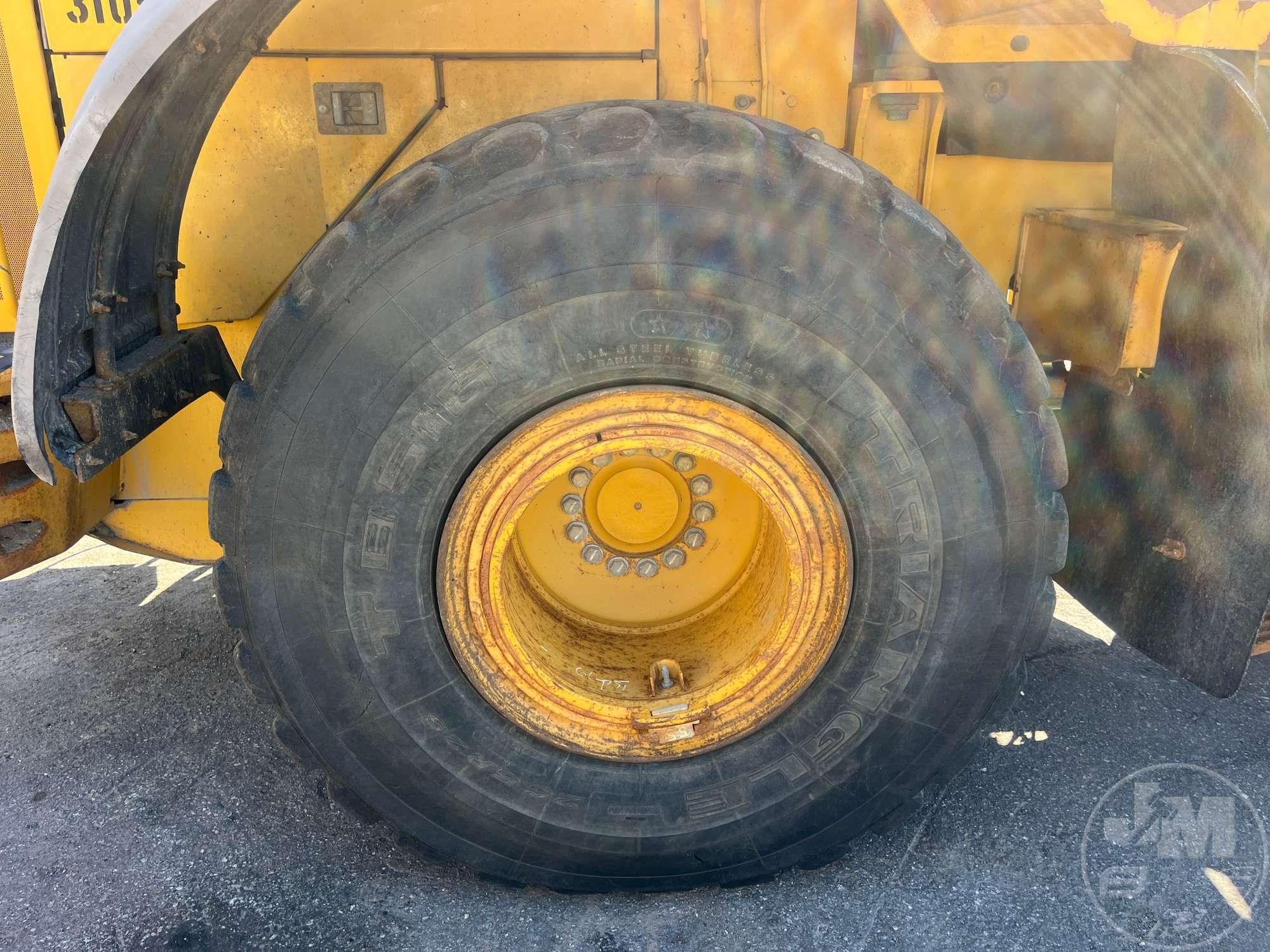 2010 DEERE 744K WHEEL LOADER SN: 628769