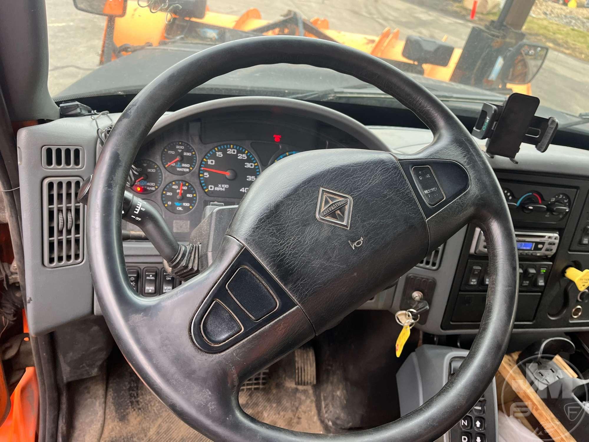 2006 INTERNATIONAL 7500 4X2 SINGLE AXLE DUMP TRUCK VIN: 1HTWLAZRX6J344725