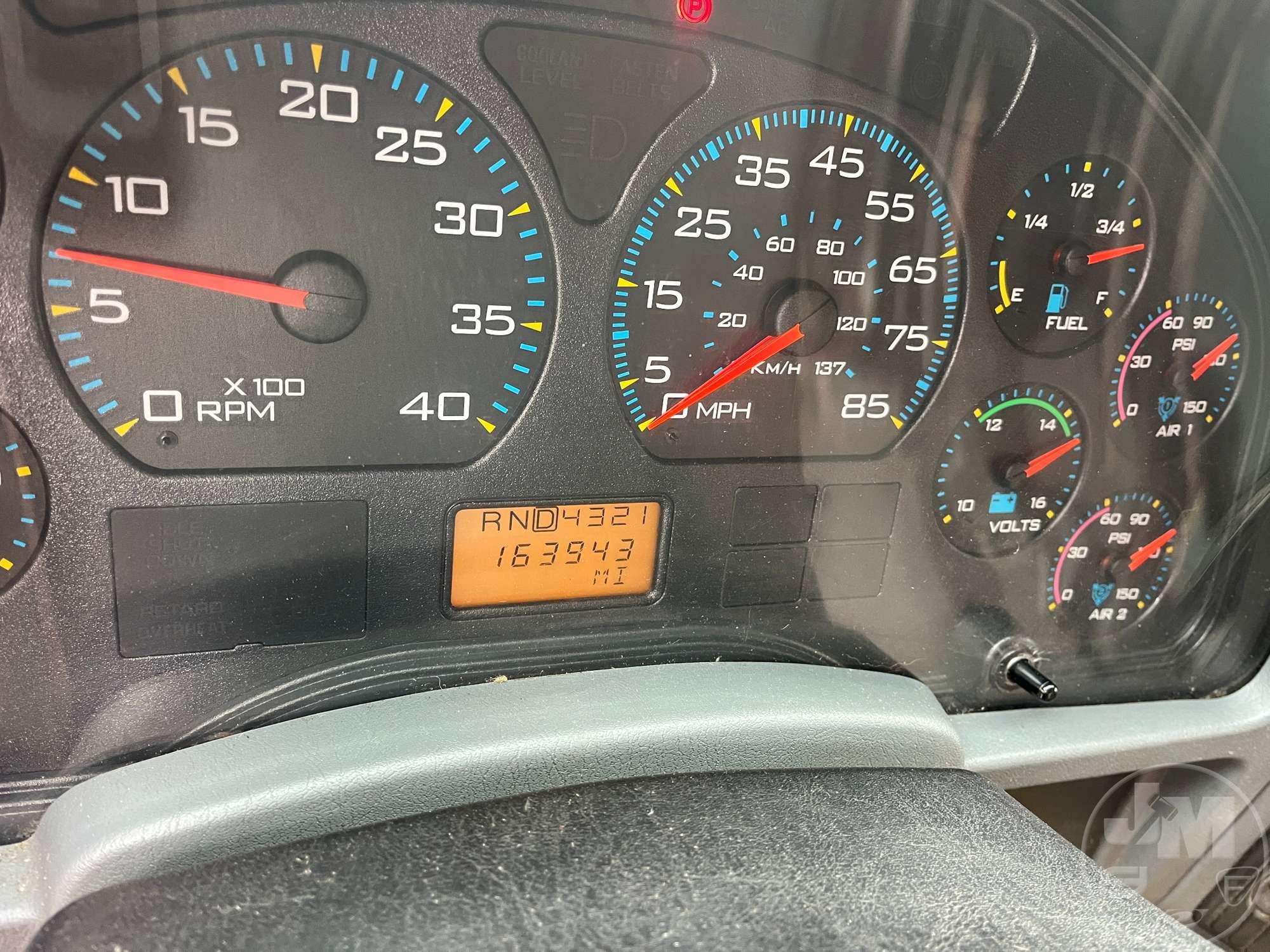 2006 INTERNATIONAL 7500 4X2 SINGLE AXLE DUMP TRUCK VIN: 1HTWLAZRX6J344725
