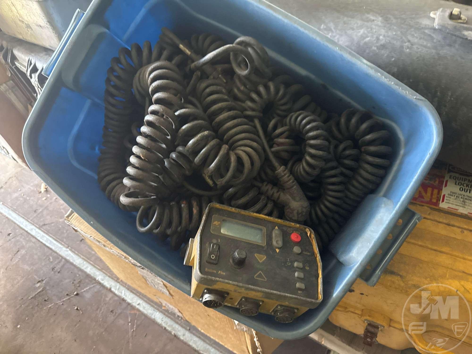 MISC PARTS AND BOXES FOR HEAVY EQUIPMENT, ASHPALT MISC, GPS