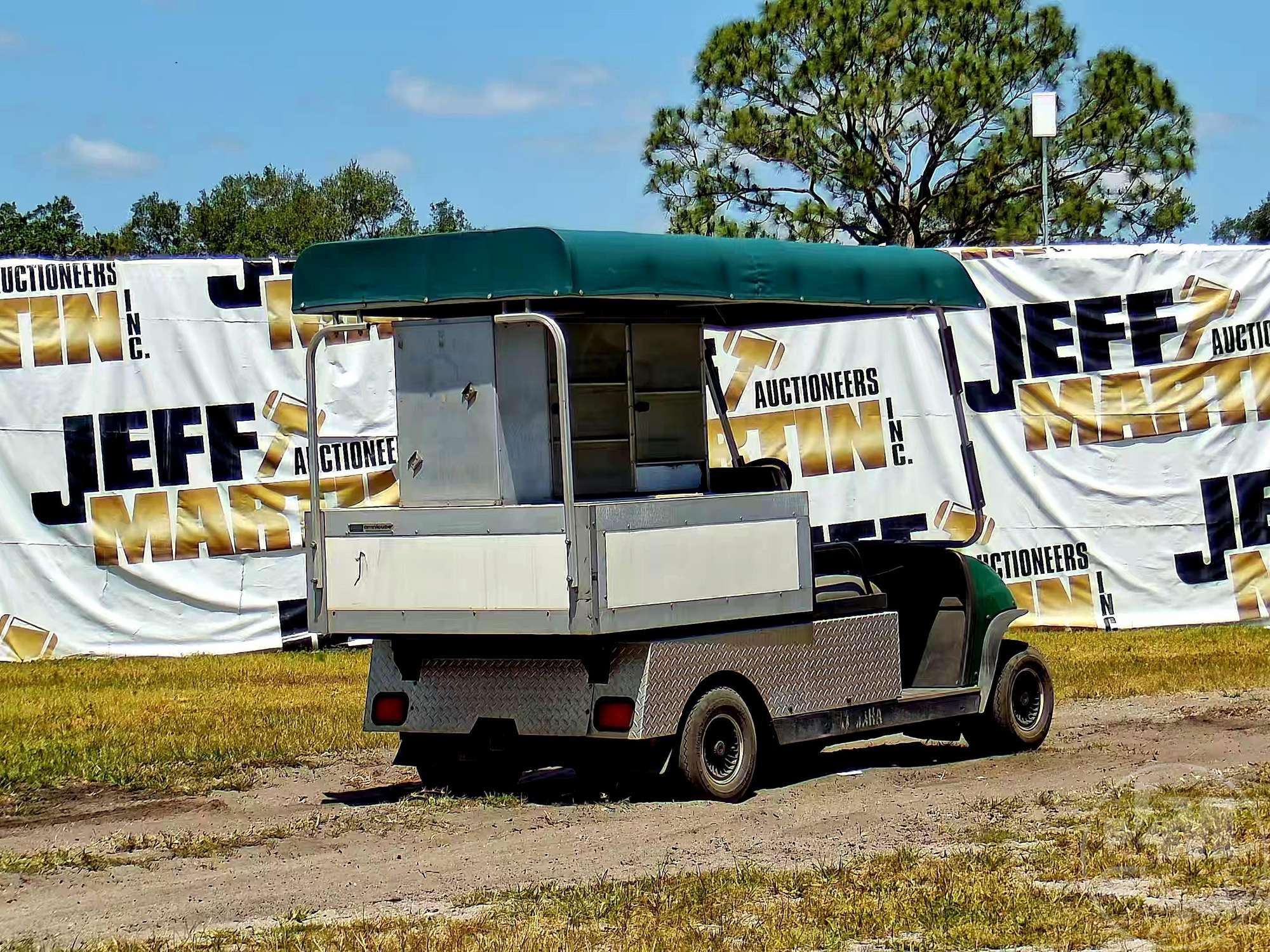 YAMAHA BEVERAGE CART  GOLF CART JU5-400575