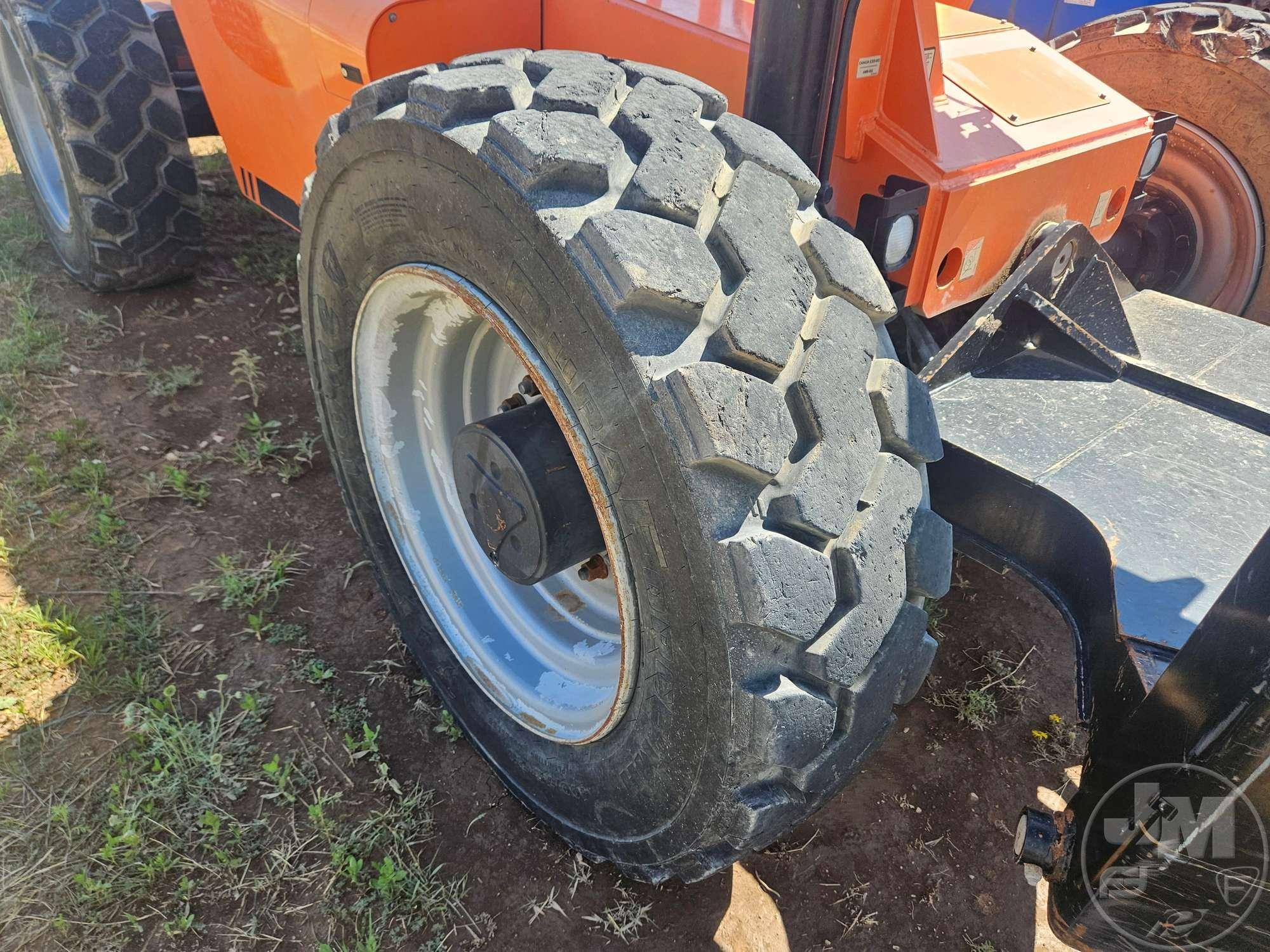 2018 JLG 10054 10000 LB TELESCOPIC FORKLIFT SN: 0160091147