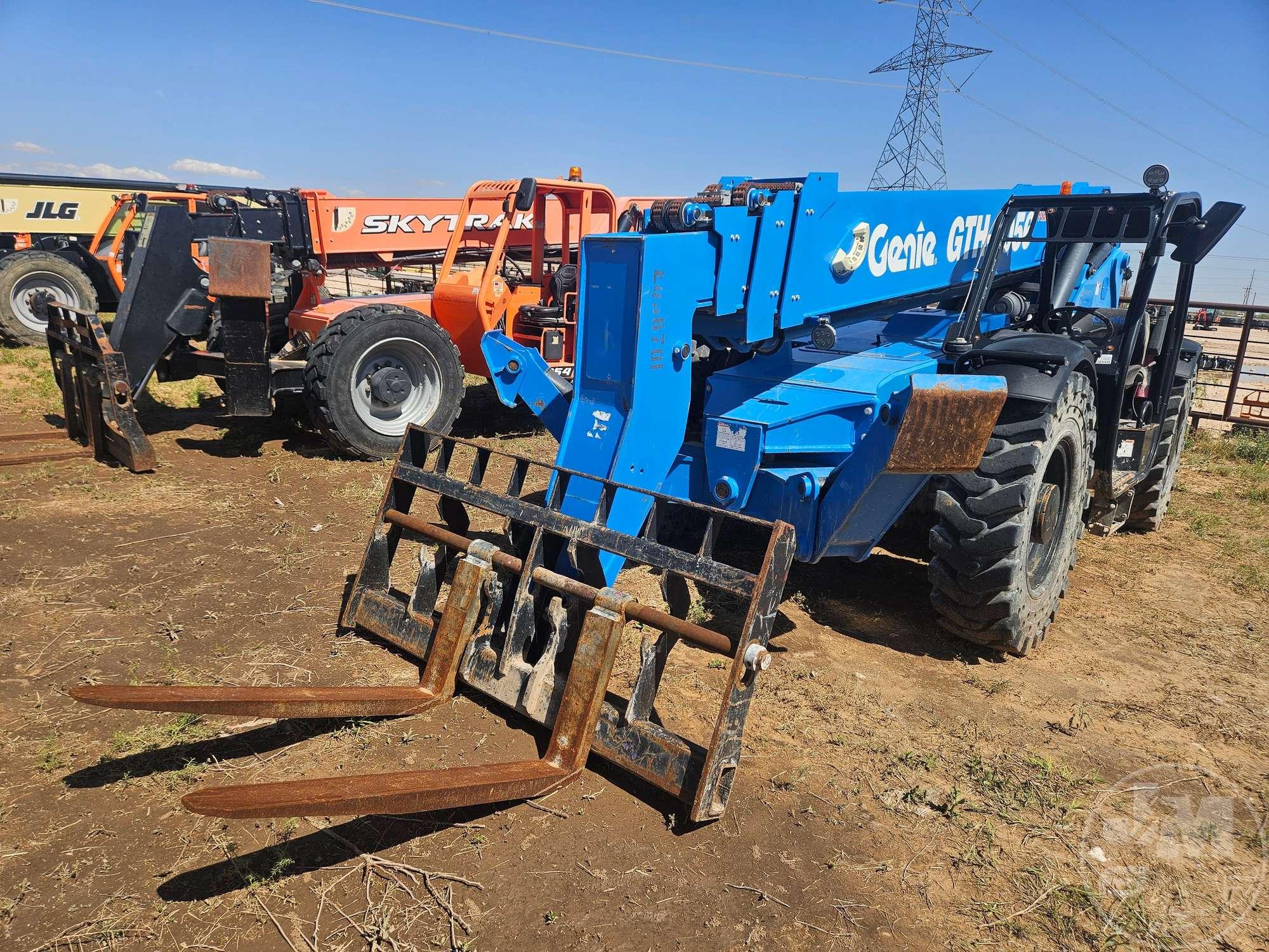 2018 GENIE GTH1056 10000 LB TELESCOPIC FORKLIFT SN: GTH10E-12919