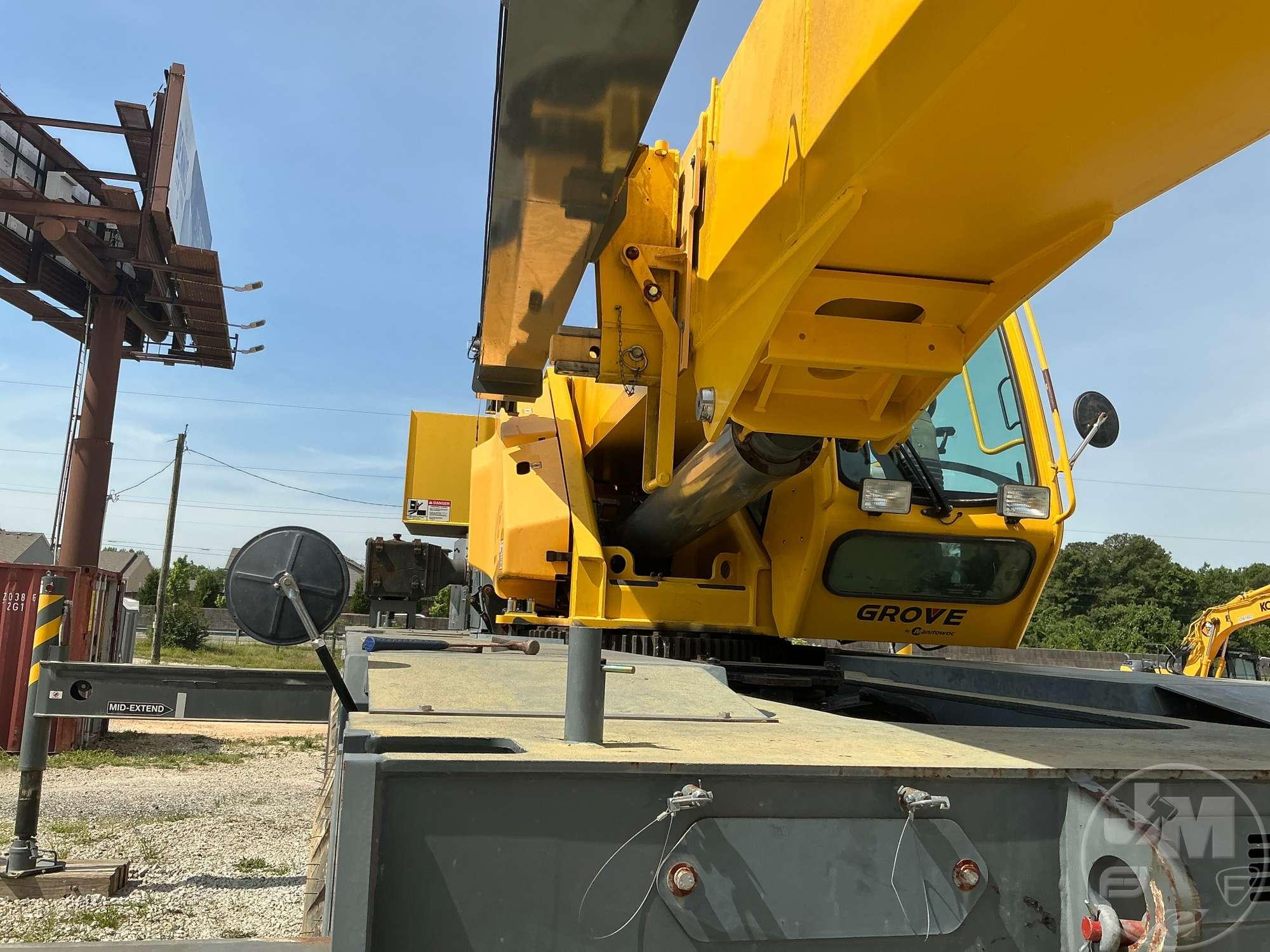 2016 GROVE 530E-2 ROUGH TERRAIN CRANE SN: 235748