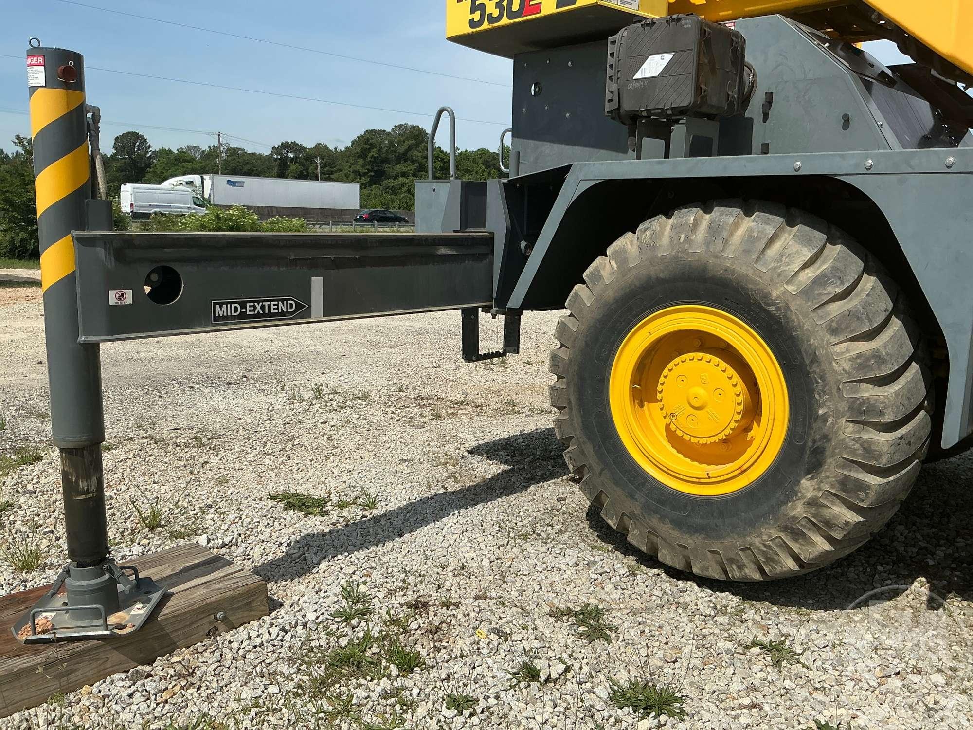 2016 GROVE 530E-2 ROUGH TERRAIN CRANE SN: 235748