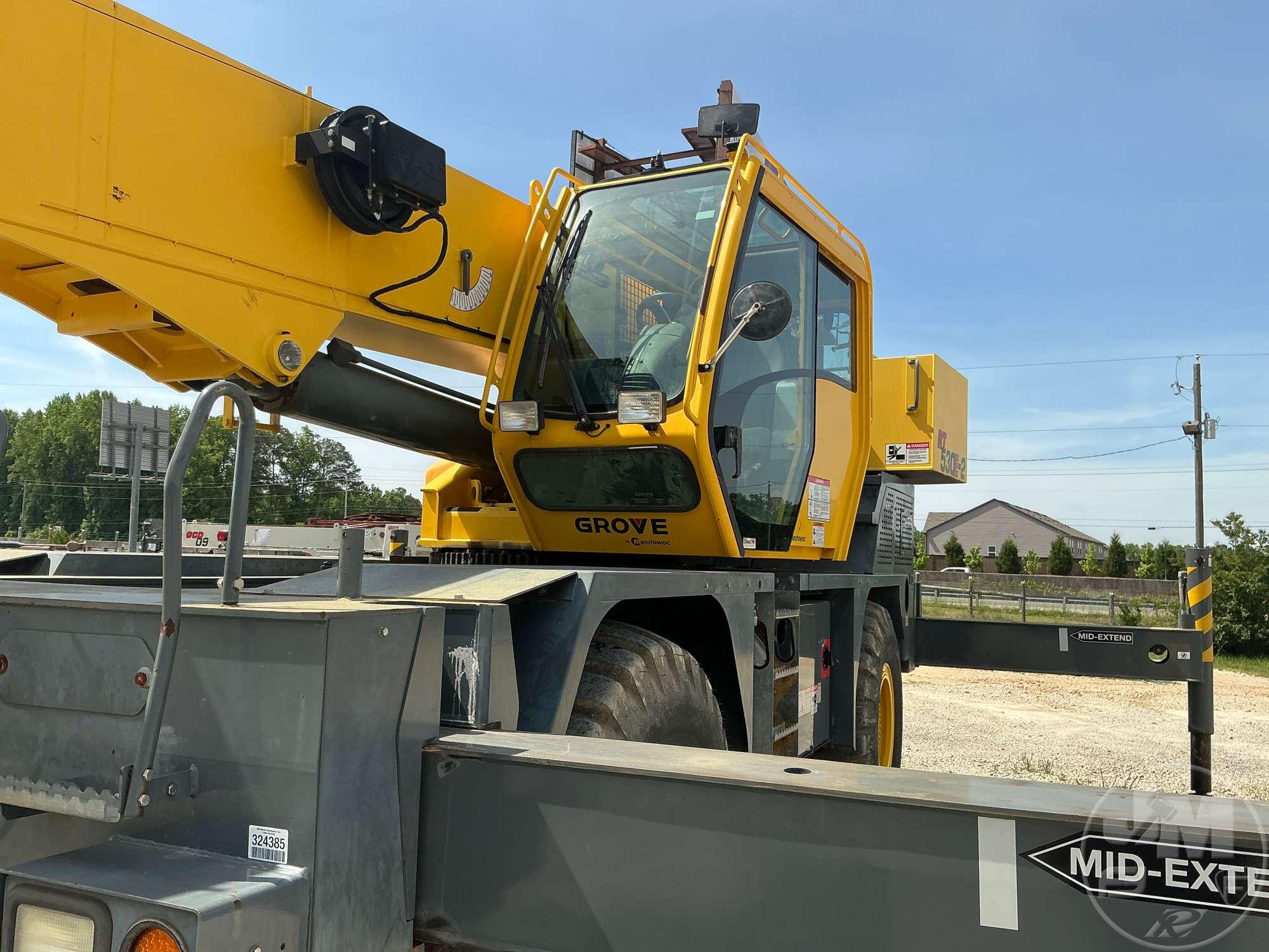 2016 GROVE 530E-2 ROUGH TERRAIN CRANE SN: 235748