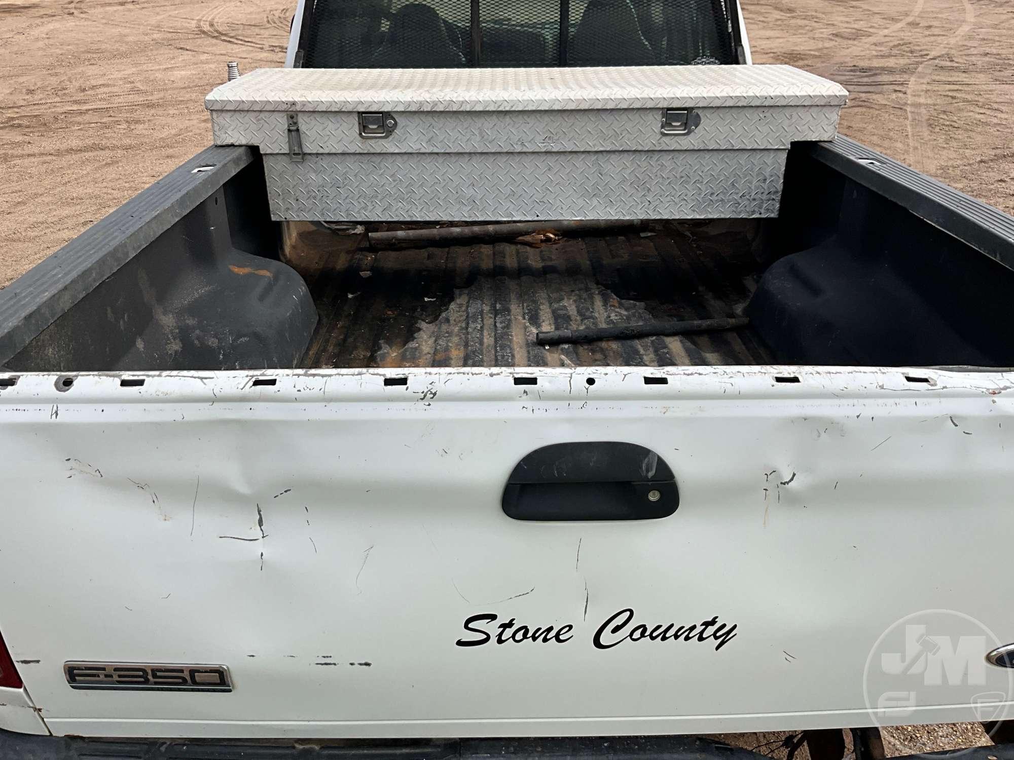 2007 FORD F-350 XL SUPER DUTY XL REGULAR CAB 4X4 PICKUP VIN: 1FTWW31P67EB11607