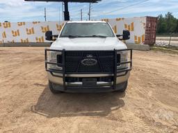 2017 FORD F-350 XL CREW CAB 4X4 PICKUP VIN: 1FT8W3BT5HEE58612