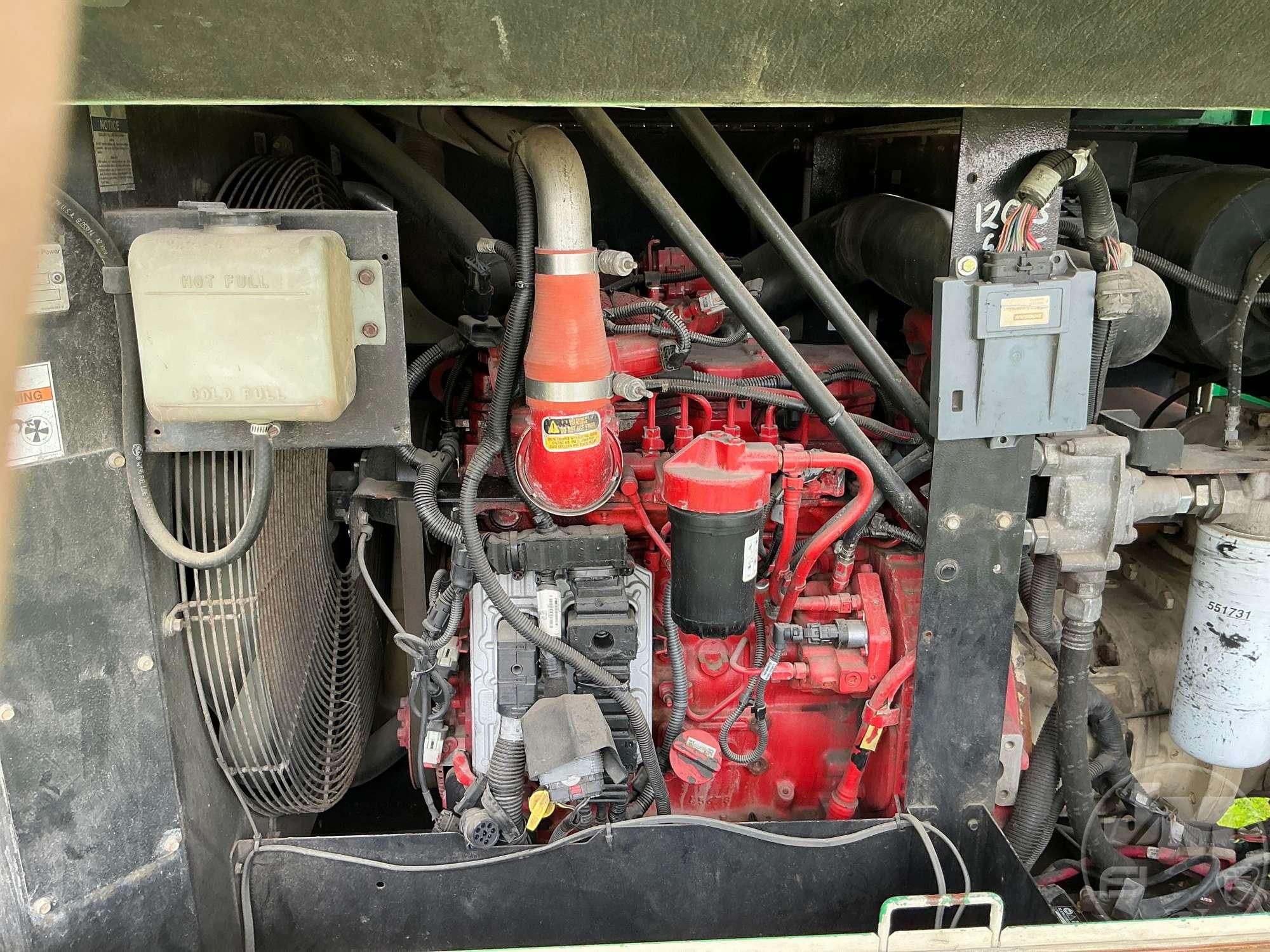 2015 DOOSAN 425 375 CFM PORTABLE AIR COMPRESSOR SN: 471901UGZF15