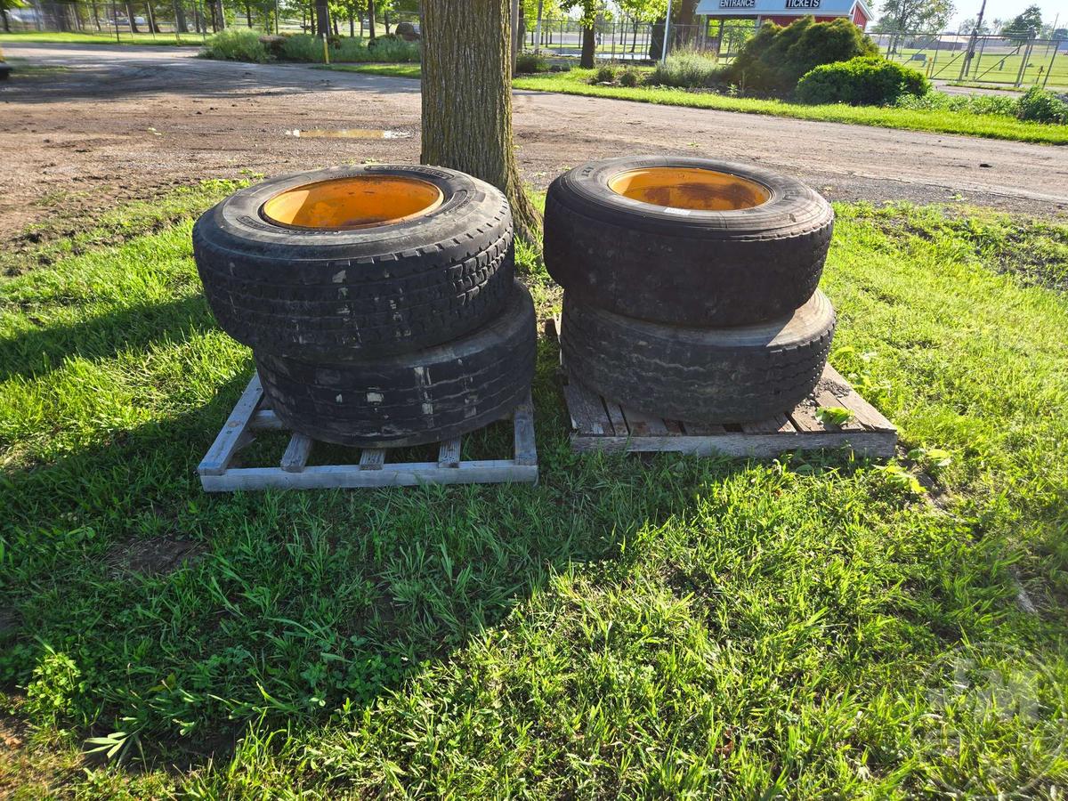 QTY OF (4) 385/65R22.5