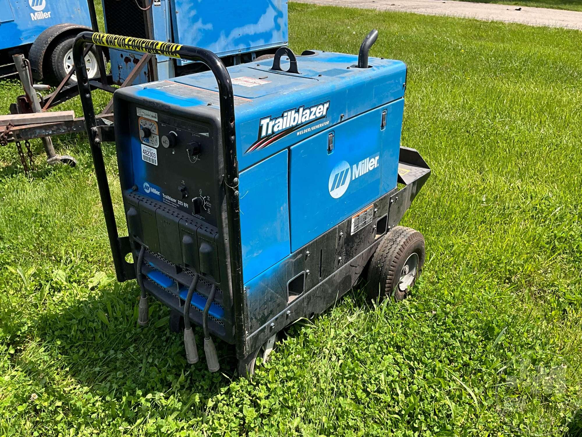 MILLER TRAILBLAZER 325 EFI WELDER/GENERATOR 325 AMP PORTABLE WELDER SN: MJ040907R