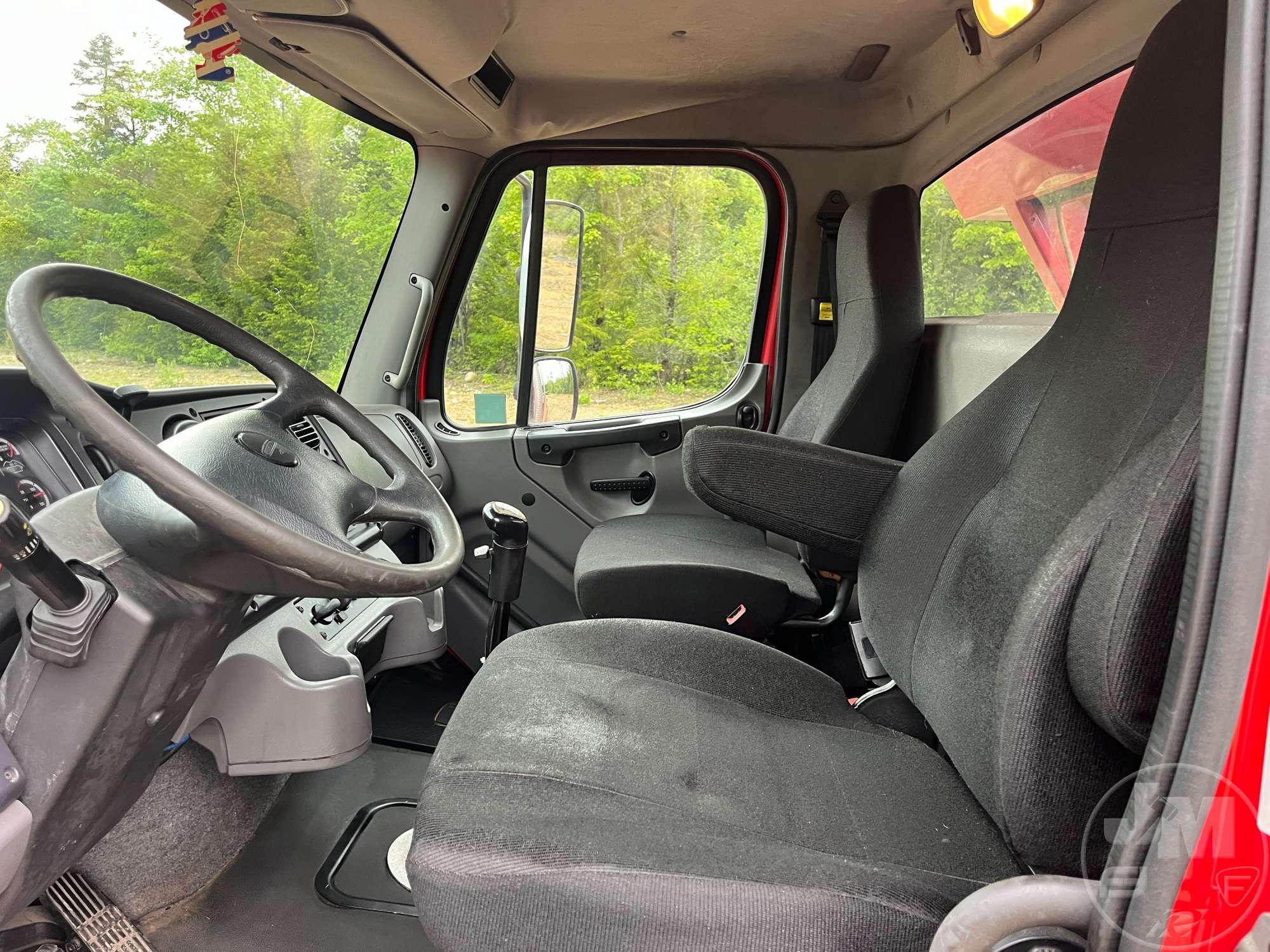 2013 FREIGHTLINER M2 SINGLE AXLE WRECKER VIN: 1FUBCXBSXDHFA8241