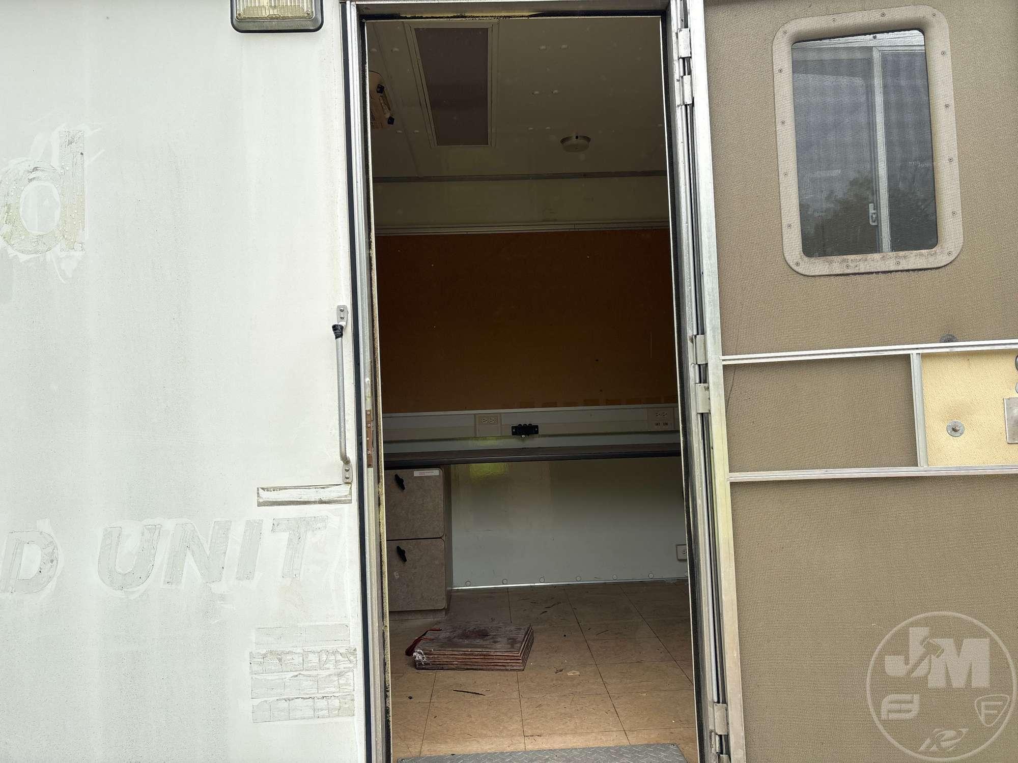 2005 ROLLINGSTAR T/A OFFICE