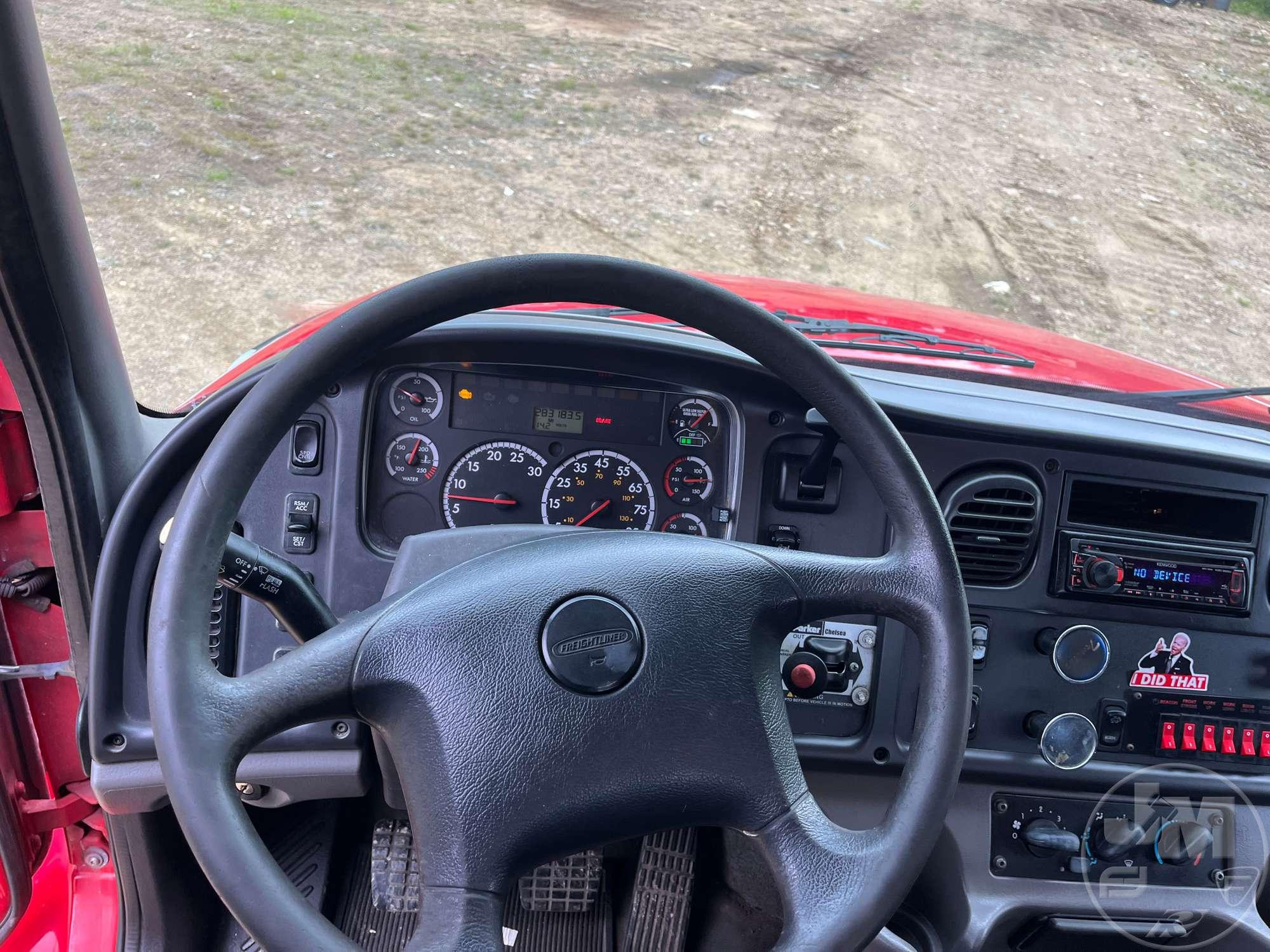 2013 FREIGHTLINER M2 SINGLE AXLE WRECKER VIN: 1FUBCXBSXDHFA8241