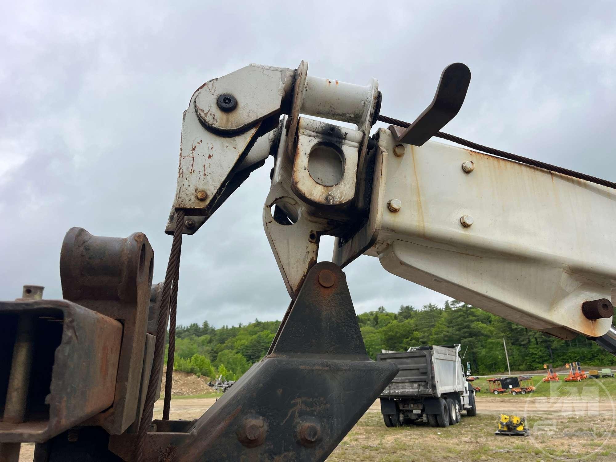 2013 FREIGHTLINER M2 SINGLE AXLE WRECKER VIN: 1FUBCXBSXDHFA8241