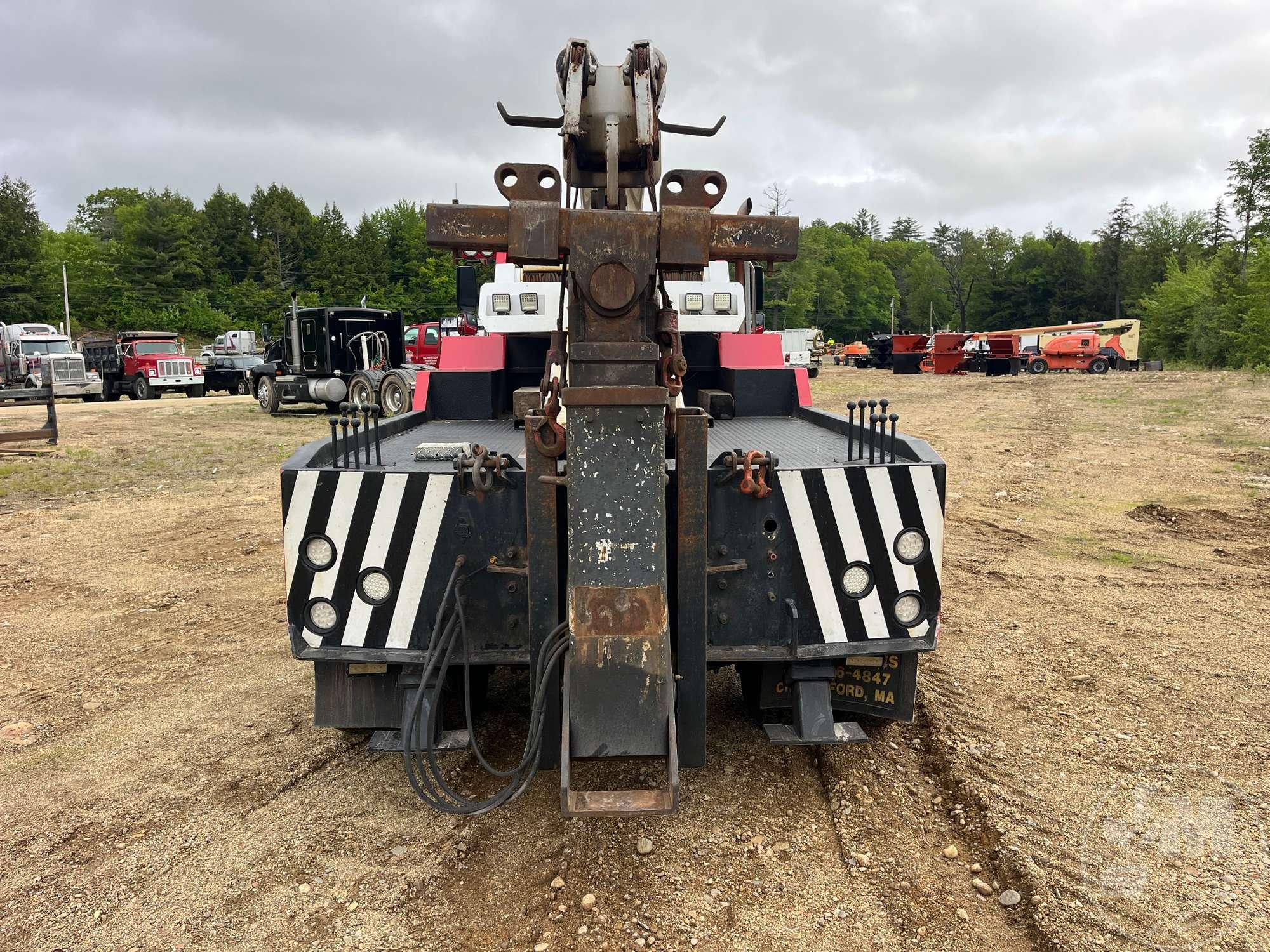 2013 FREIGHTLINER M2 SINGLE AXLE WRECKER VIN: 1FUBCXBSXDHFA8241