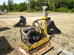 BOMAG VIBRATORY PLATE COMPACTOR