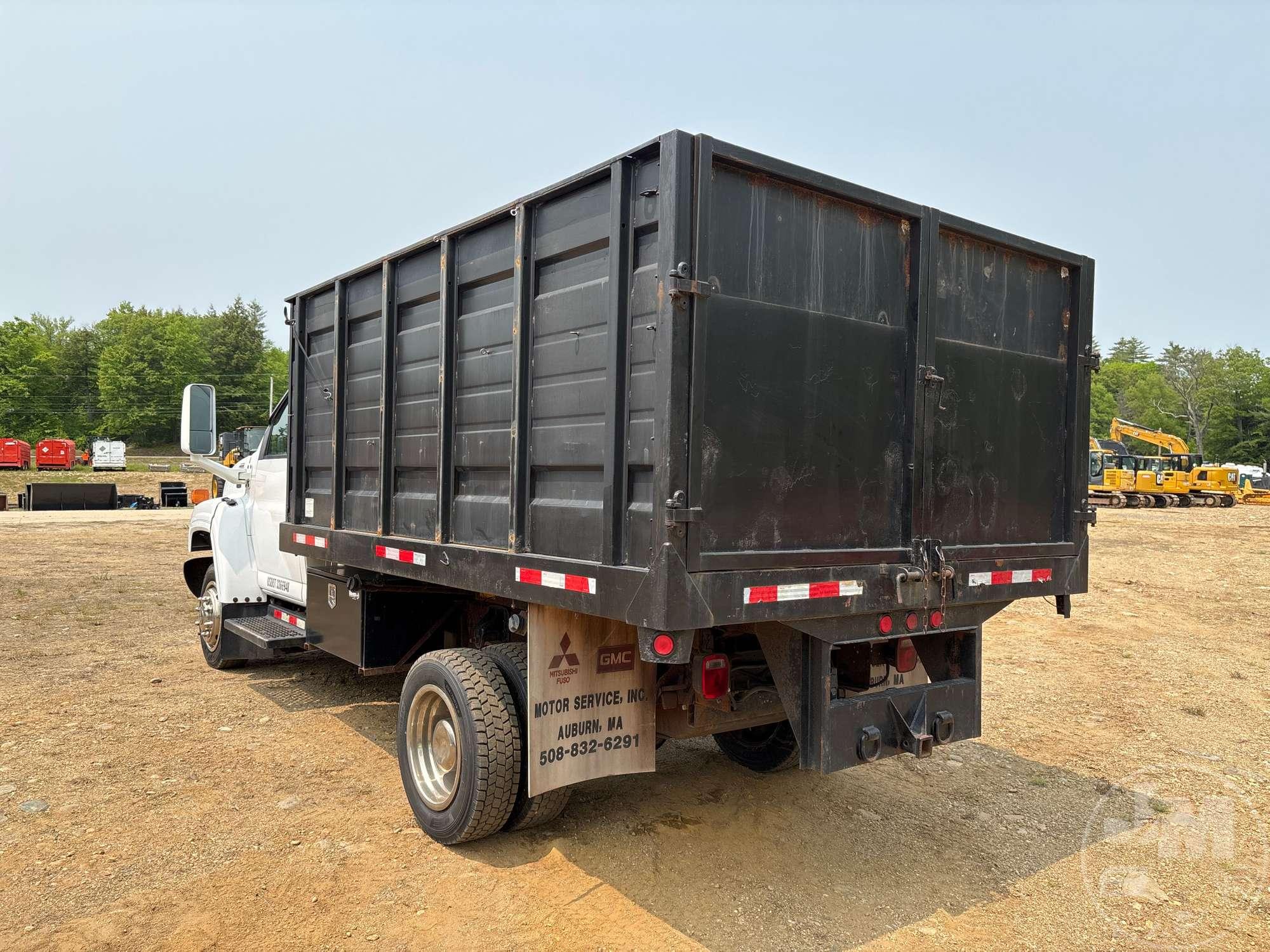 2003 GMC C4500 SINGLE AXLE DUMP TRUCK VIN: 1GDC4E1143F503596