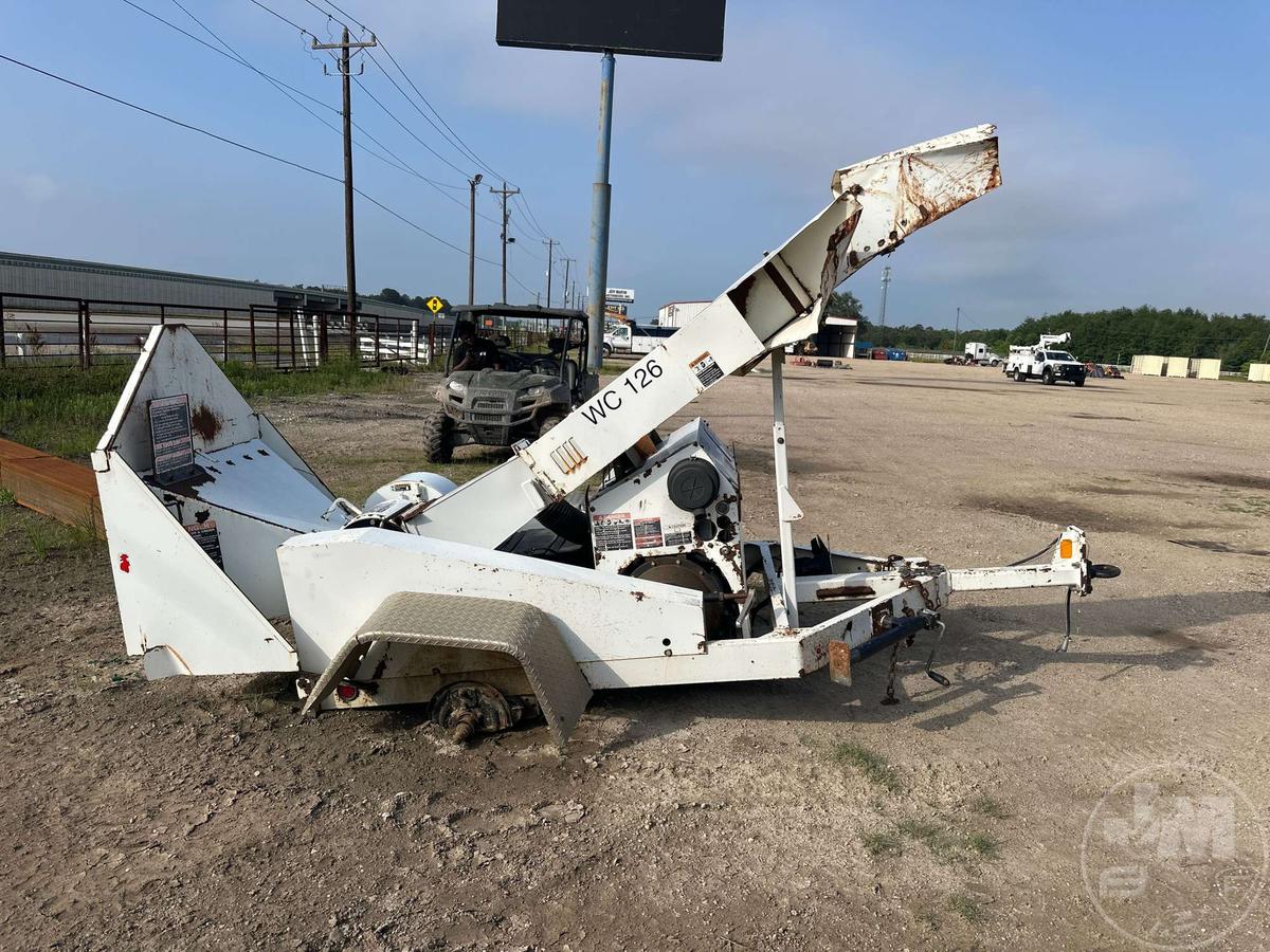 2009 ALTEC WC126 CHIPPER SN: 5WDS110189S200227