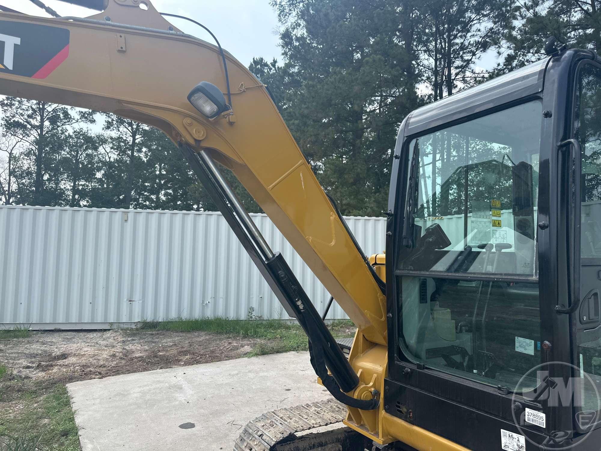 2018 CATERPILLAR 305.5E2 MINI EXCAVATOR SN: CAT3055EVWE204697