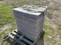 2 PALLETS OF PLEXIGLASS