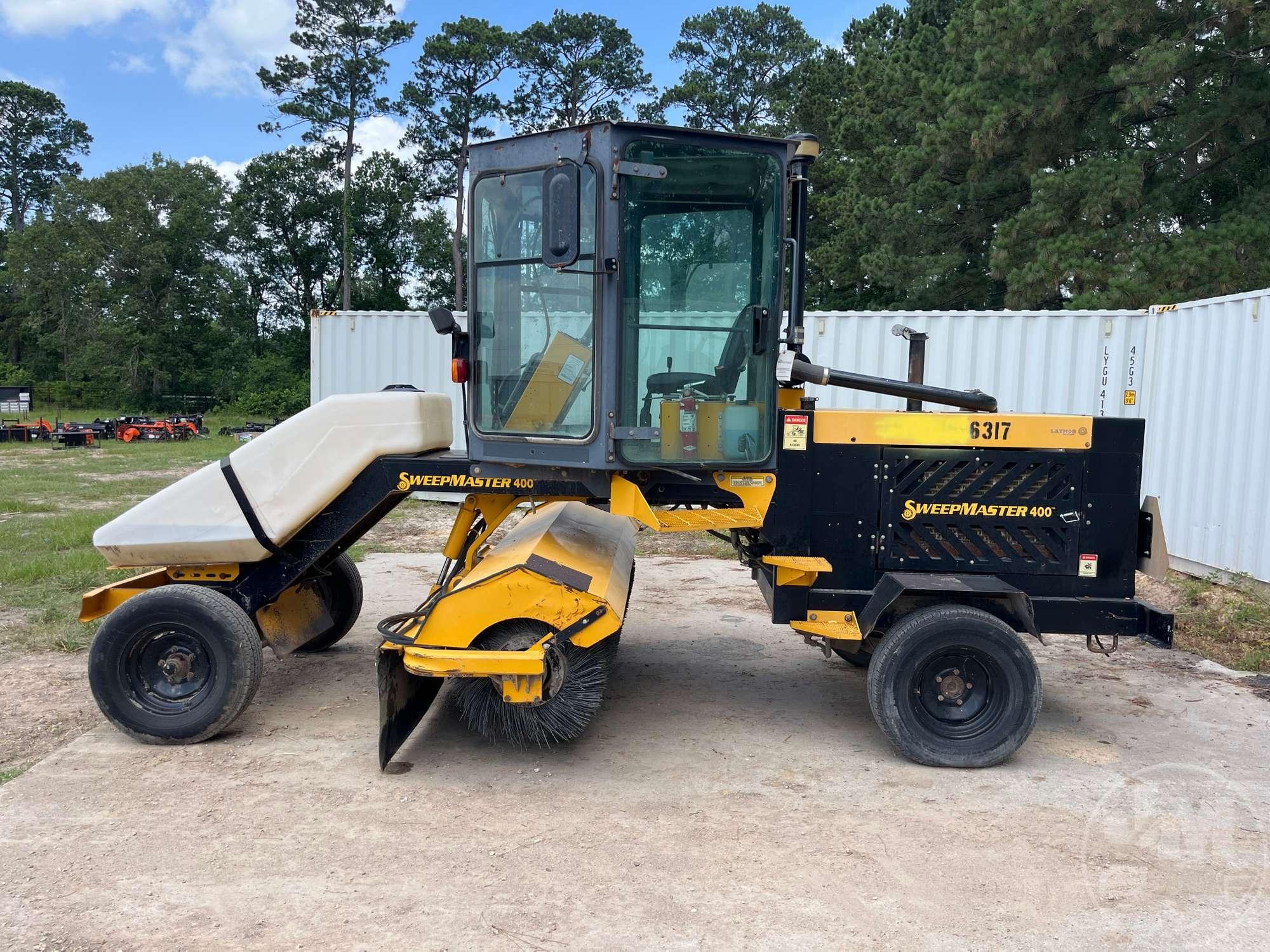2017 LAYMOR SM400 BROOM SN: 37512
