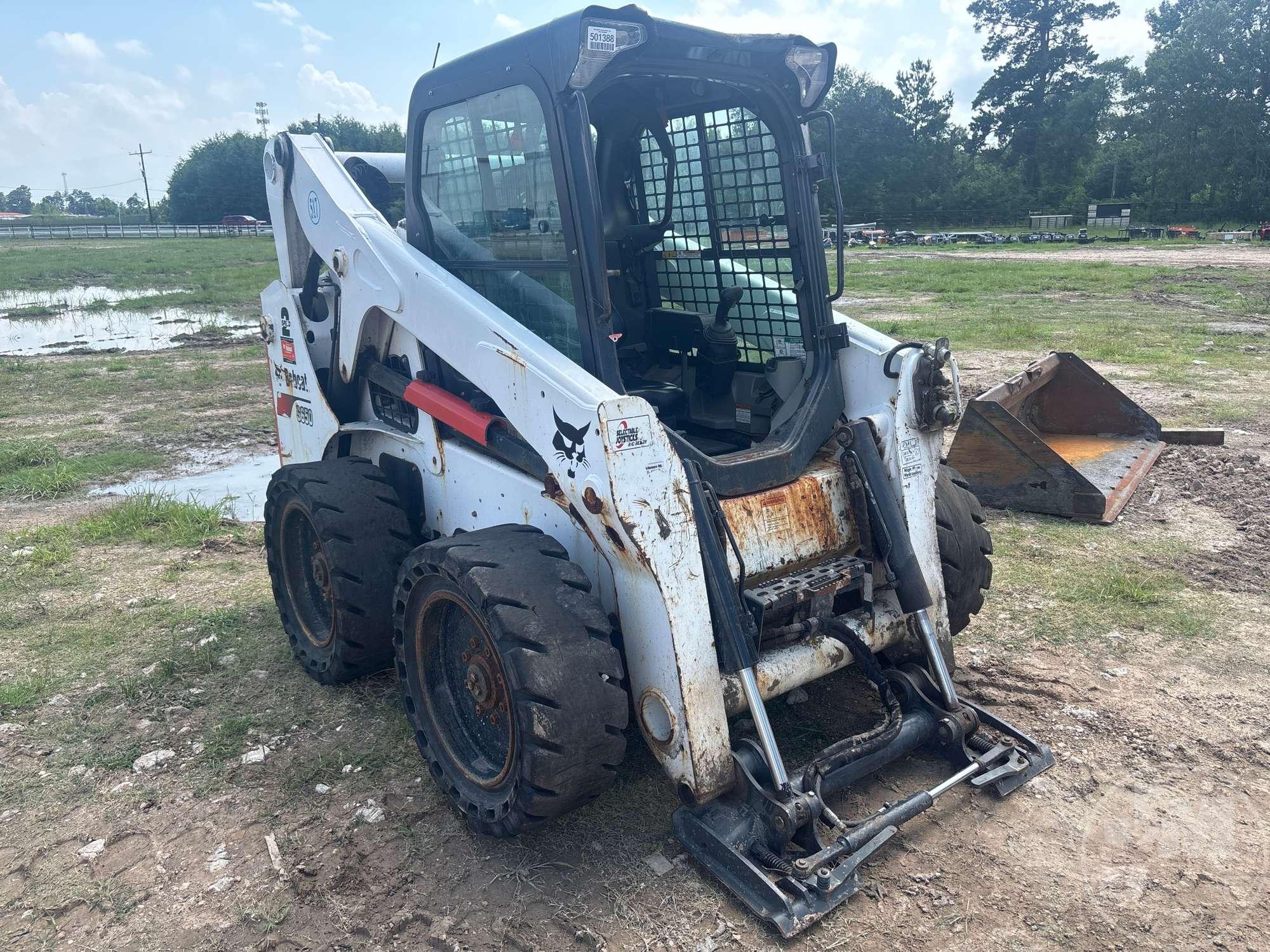 2018 BOBCAT S650 SKID STEER LOADER SN: ALJ823128