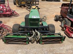 JOHN DEERE 2653 SN: M02653B070017 TRIM AND SURROUNDS MOWER
