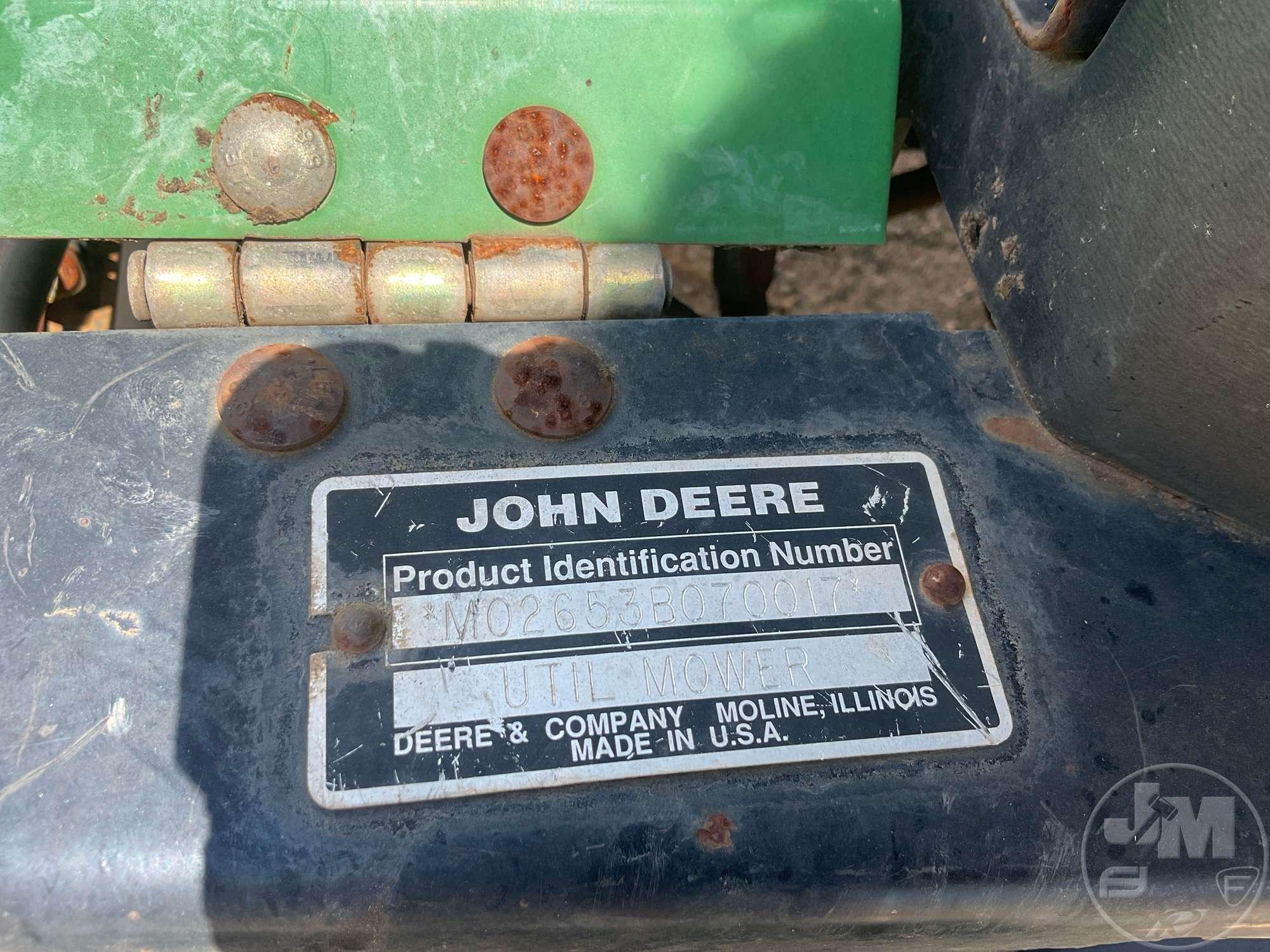 JOHN DEERE 2653 SN: M02653B070017 TRIM AND SURROUNDS MOWER