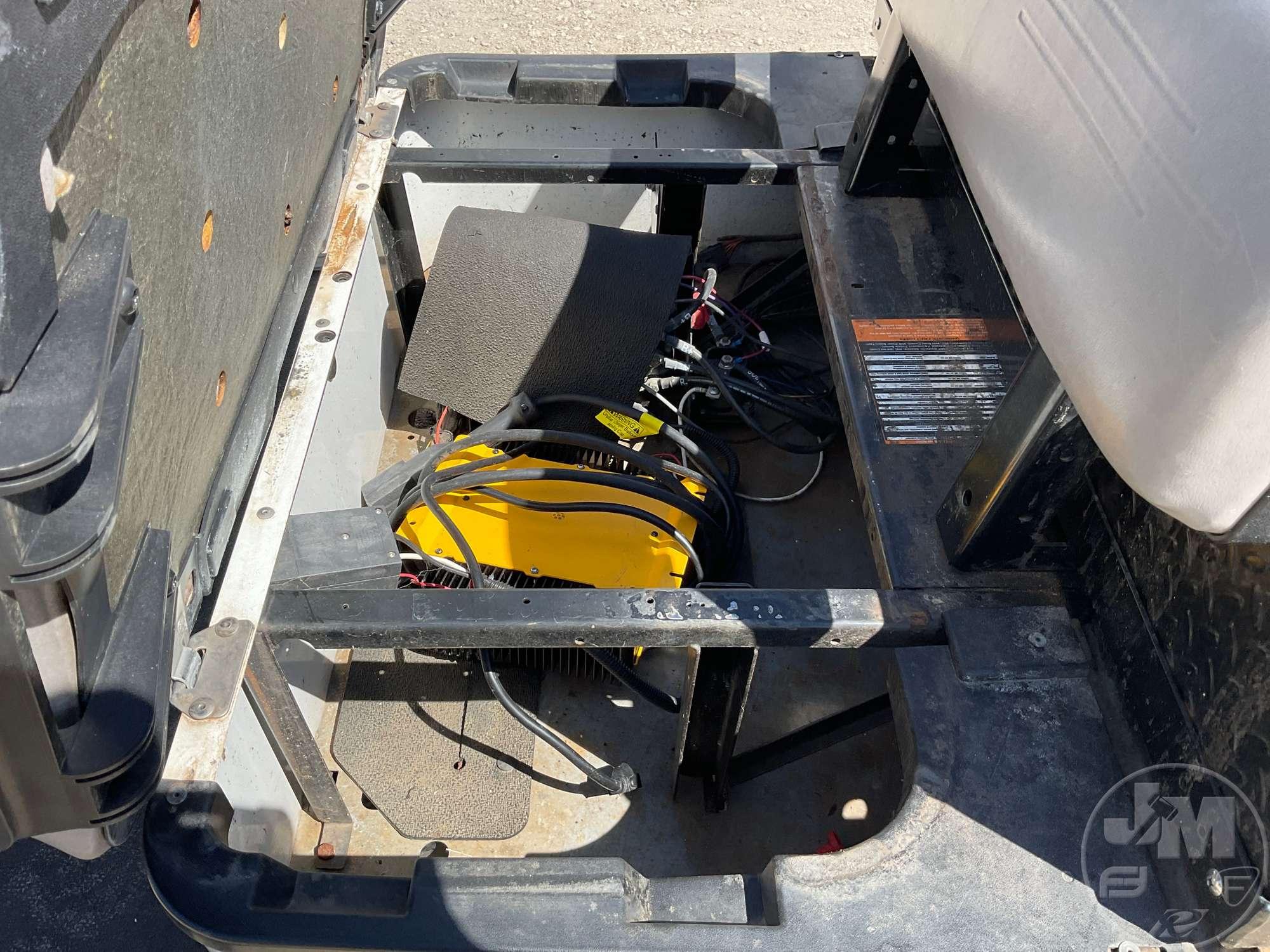 2018 CUSHMAN SHUTTLE 2 GOLF CART 3356164
