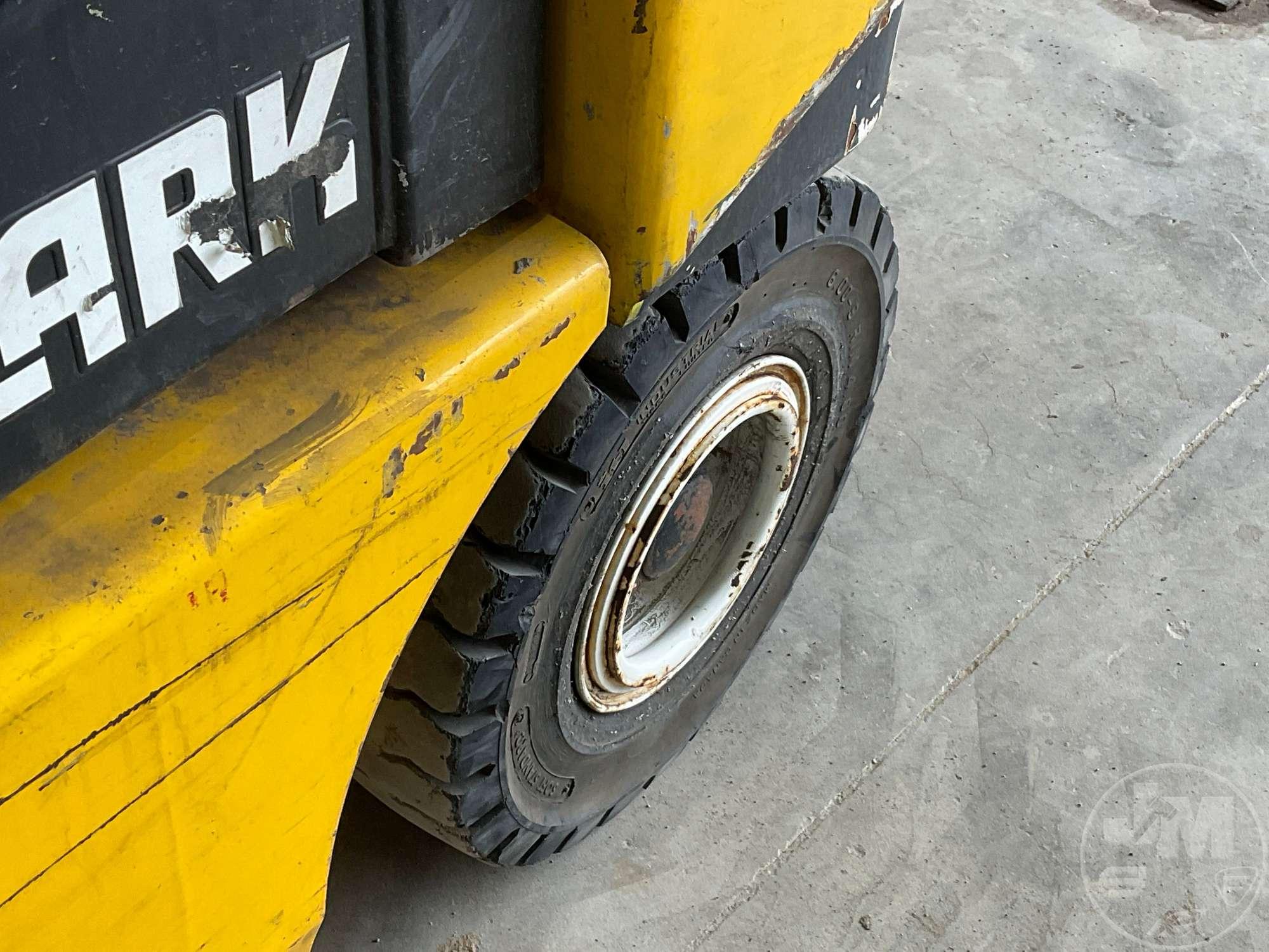 CLARK CGP20 CUSHION TIRE FORKLIFT SN: P365L-0722-9527FB