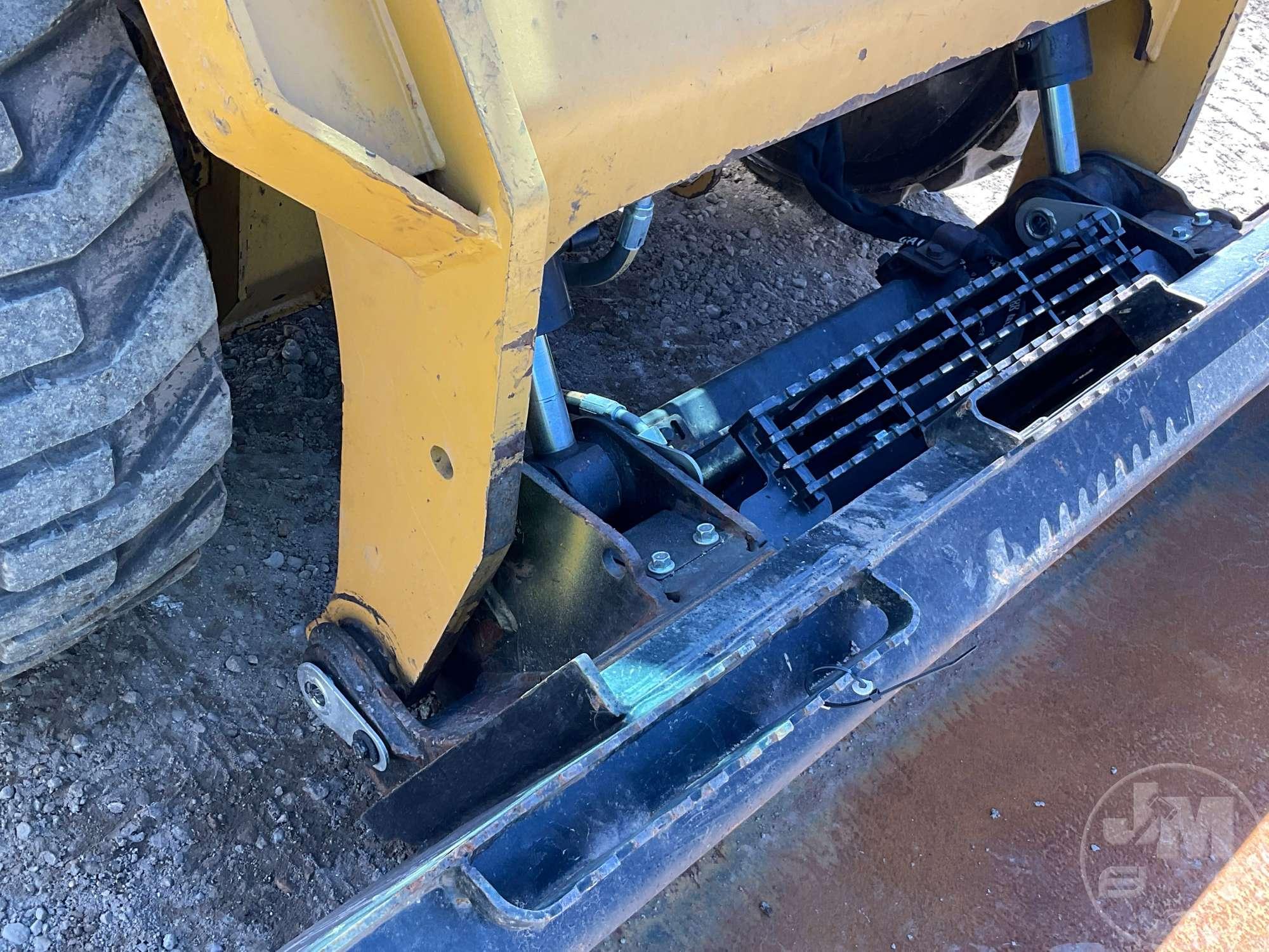 2020 CATERPILLAR 246D SKID STEER LOADER SN: KC601084