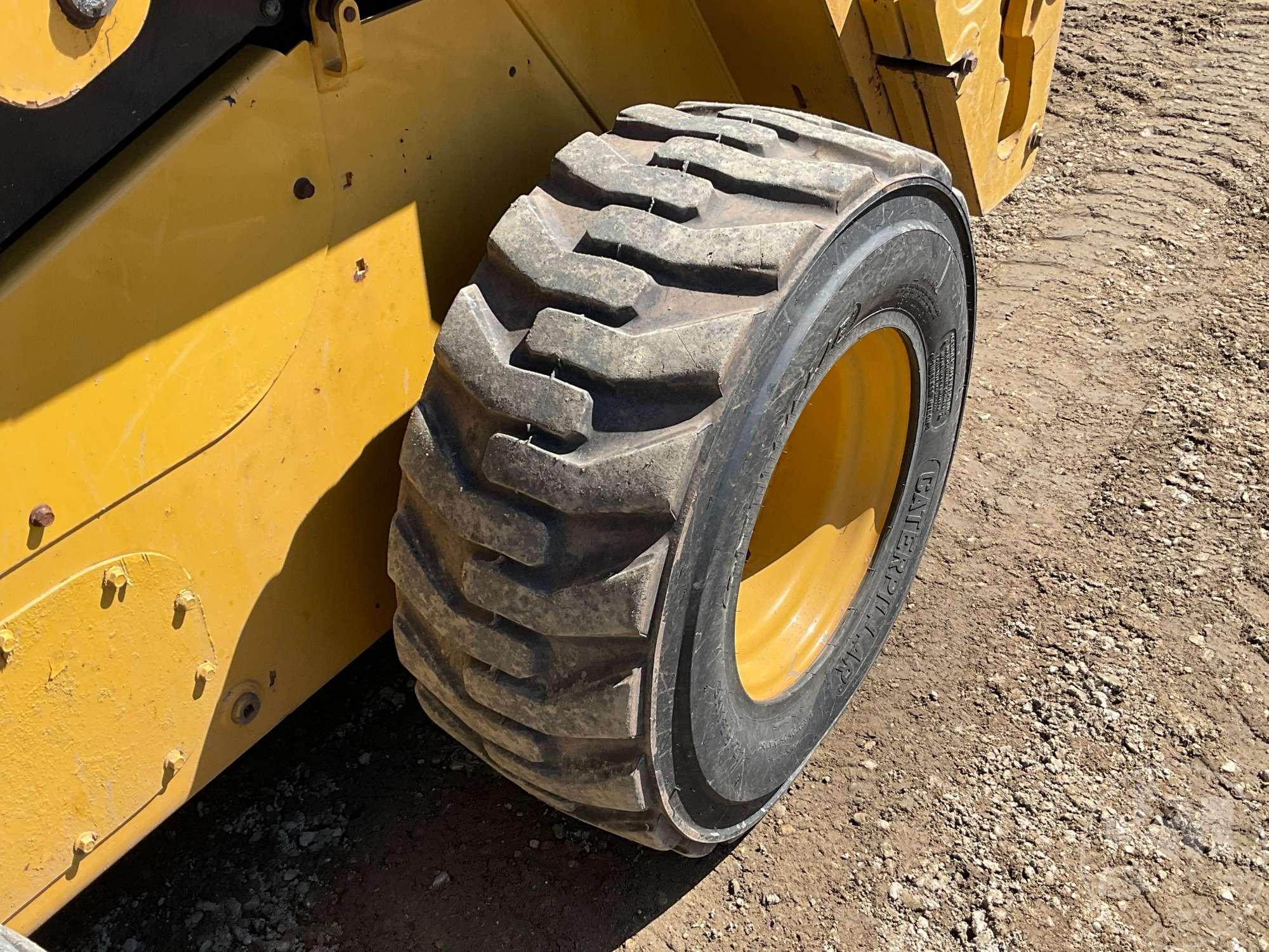 2020 CATERPILLAR 246D SKID STEER LOADER SN: KC601084