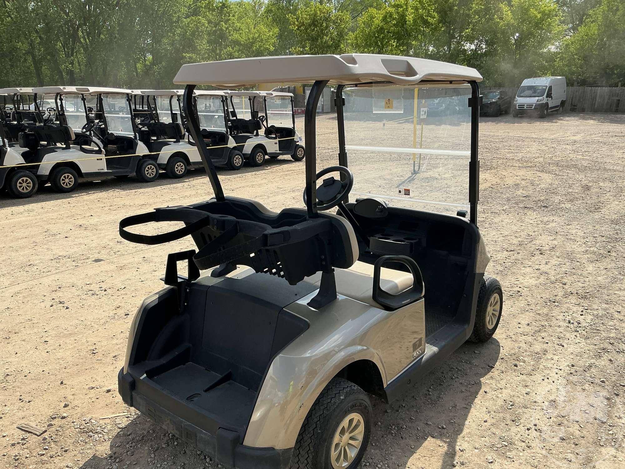 2019 EZ GO RXV GOLF CART 5506318