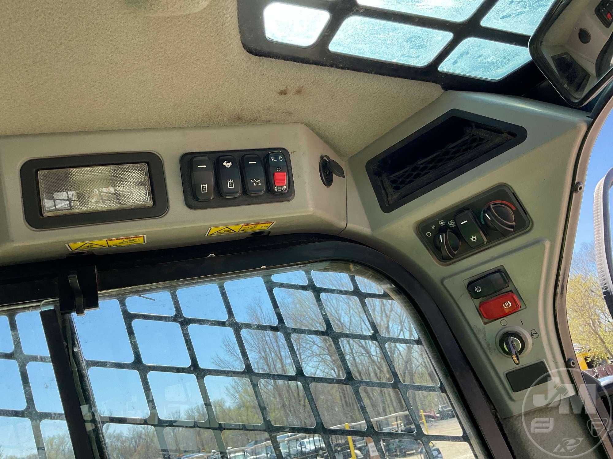 2020 CATERPILLAR 299D3 XE MULTI TERRAIN LOADER SN: BX901136