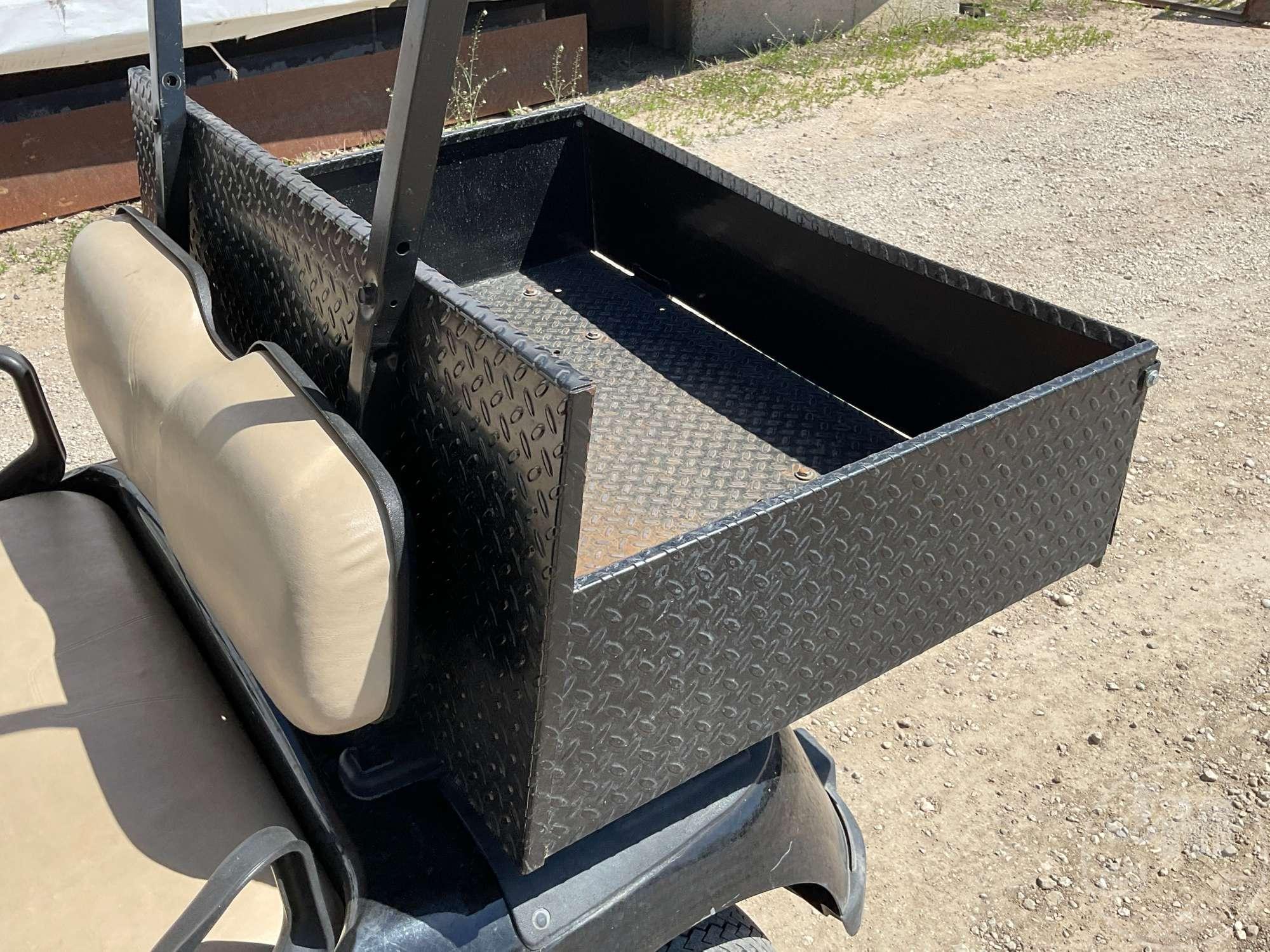 2015 EZ GO RXV GOLF CART 5367485