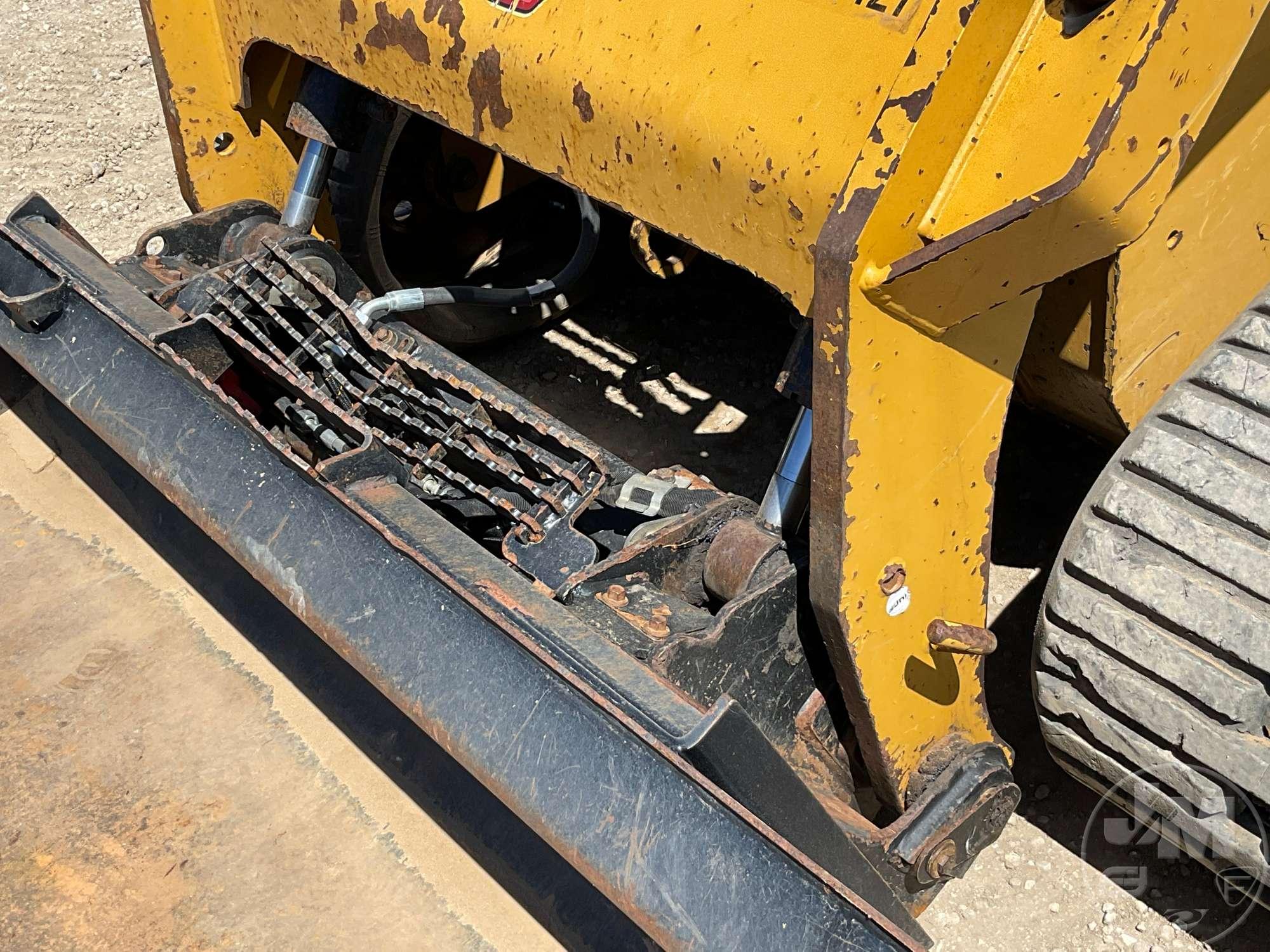 2020 CATERPILLAR 299D3 XE MULTI TERRAIN LOADER SN: BX901136