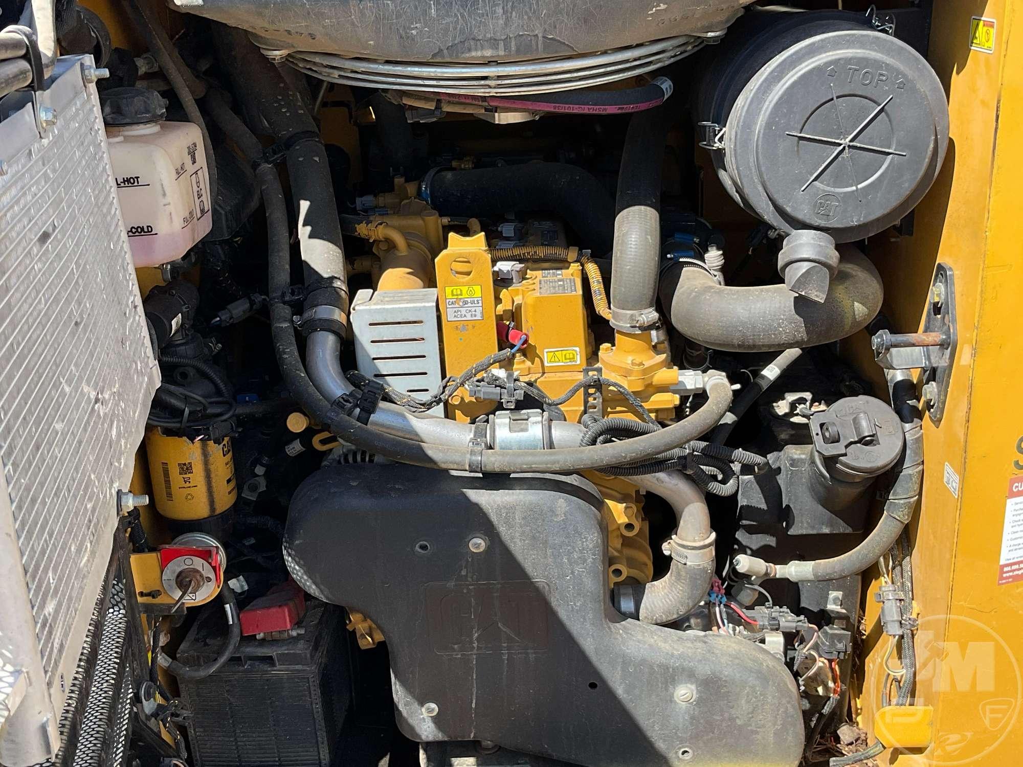 2020 CATERPILLAR 246D SKID STEER LOADER SN: KC601084
