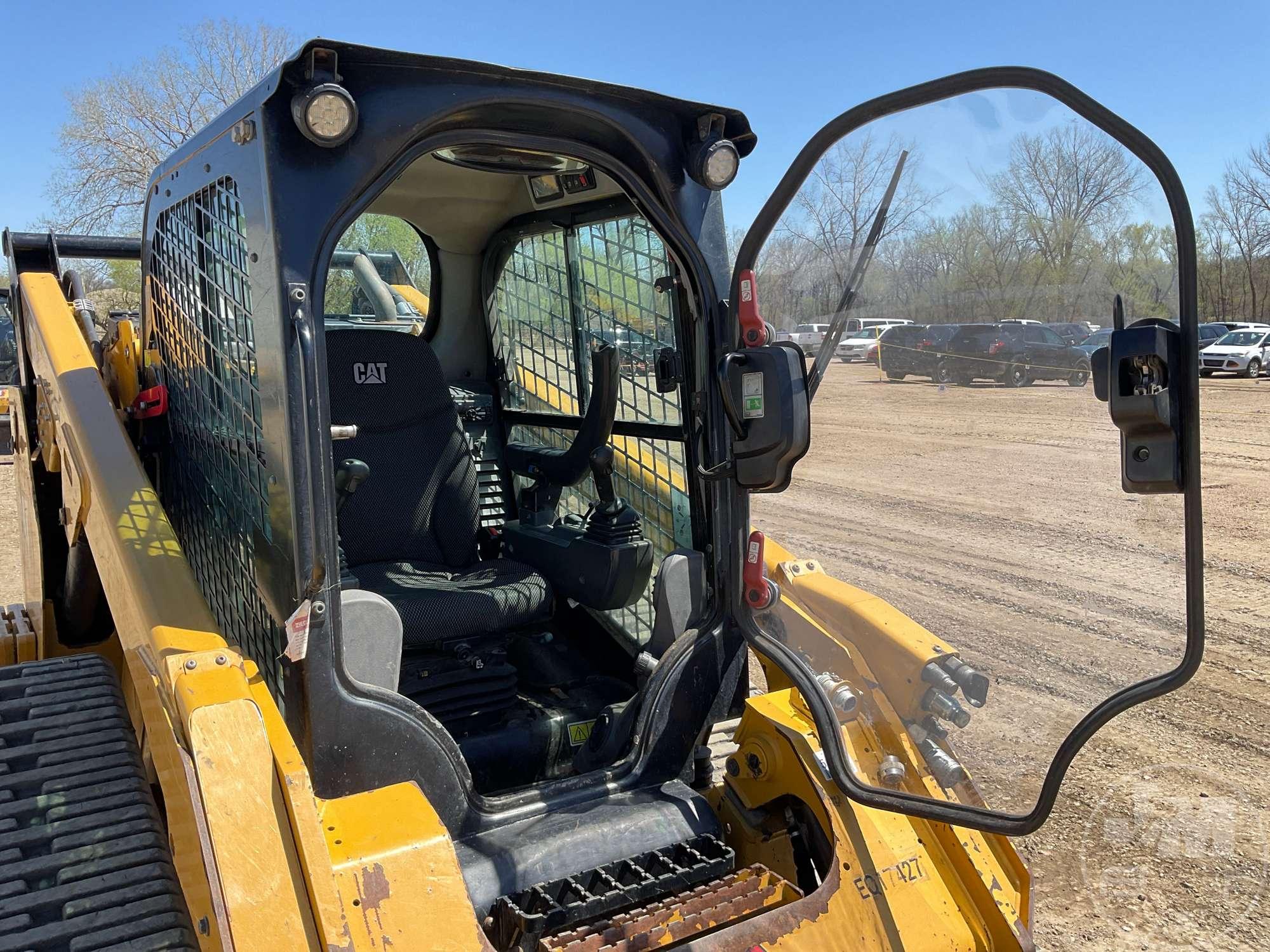 2020 CATERPILLAR 299D3 XE MULTI TERRAIN LOADER SN: BX901136