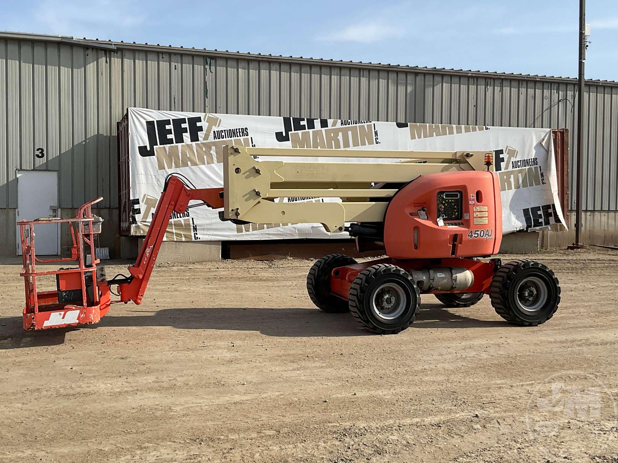 JLG 450AJSII 4X4 ARTICULATED BOOM LIFT