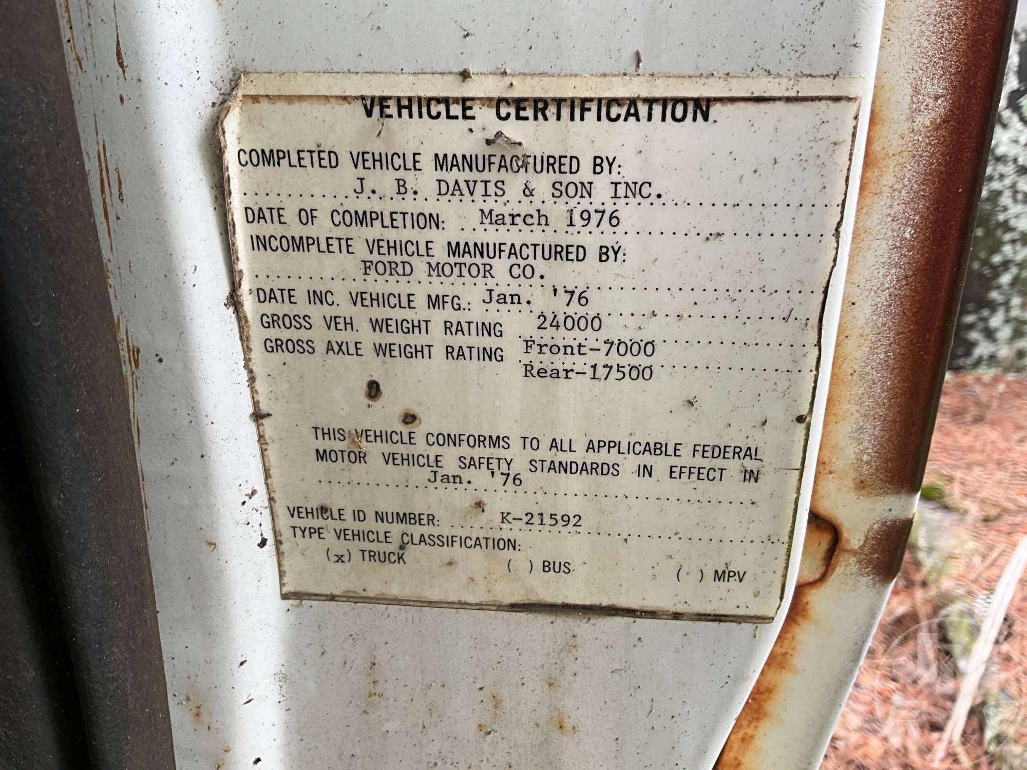 1976 FORD S CAB & CHASSIS VIN: N76EVB63901