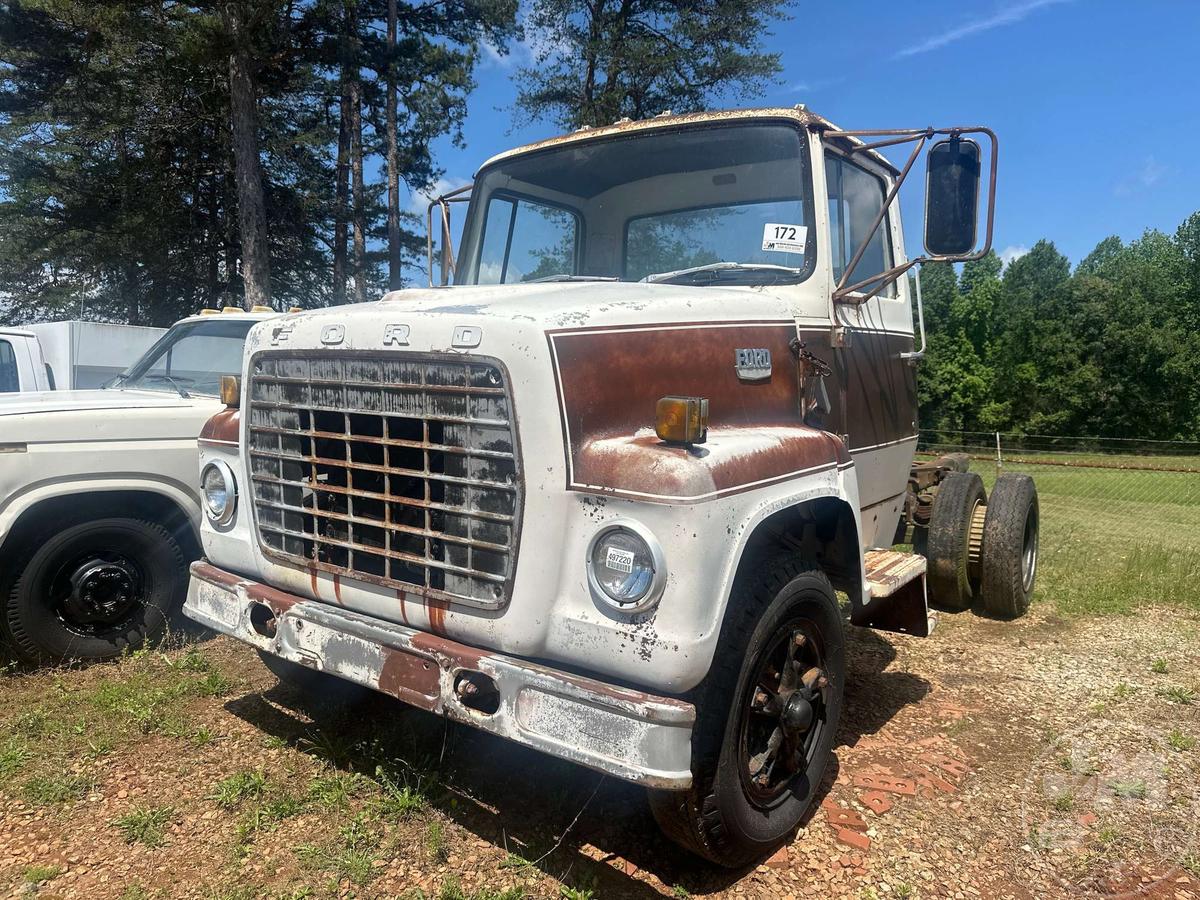 1976 FORD S CAB & CHASSIS VIN: N76EVB63901