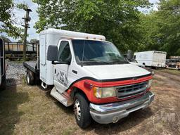2001 FORD E-450 SINGLE AXLE FLATBED TRUCK VIN: 1FDXE45F91HB24142